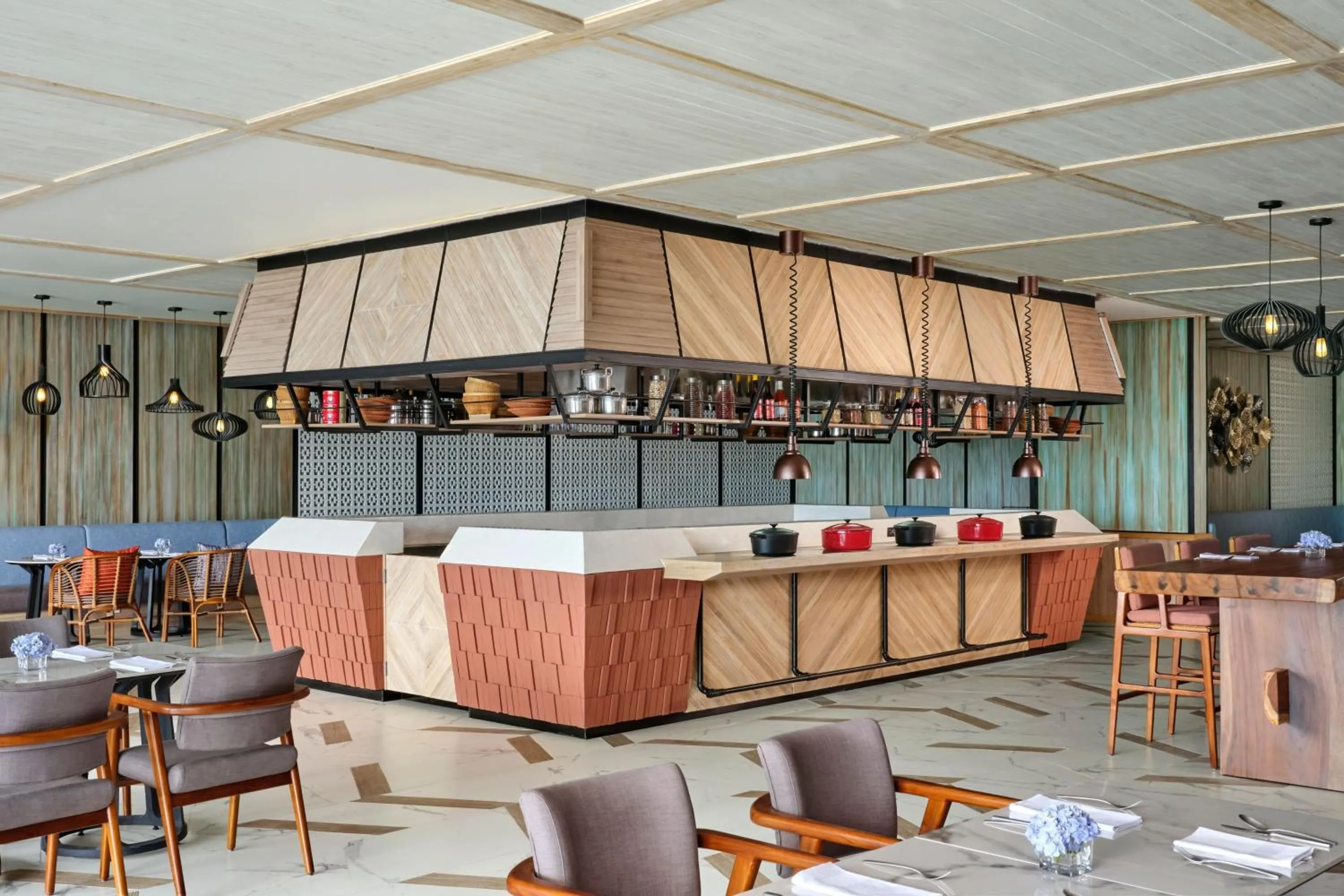 Restaurant/places to eat in Sheraton Bali Kuta Resort