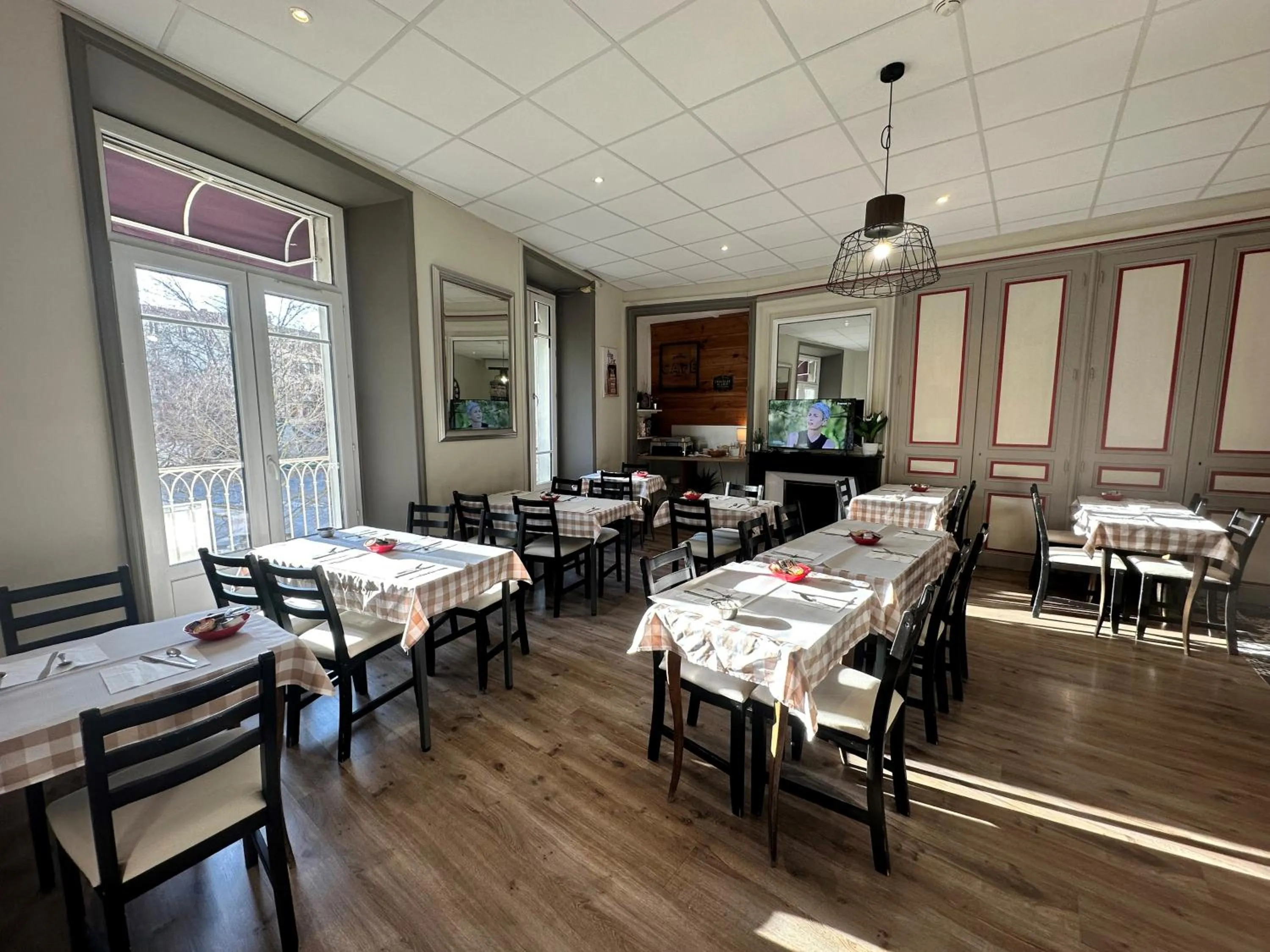 Breakfast in Hôtel du Midi