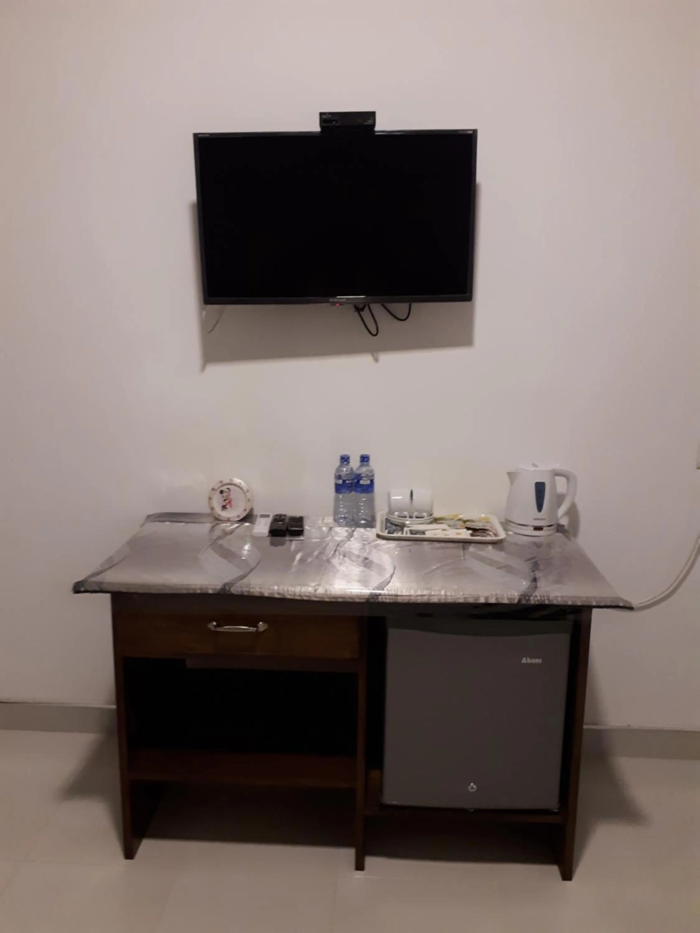 TV and multimedia in Sigiri Hibiscus Villa