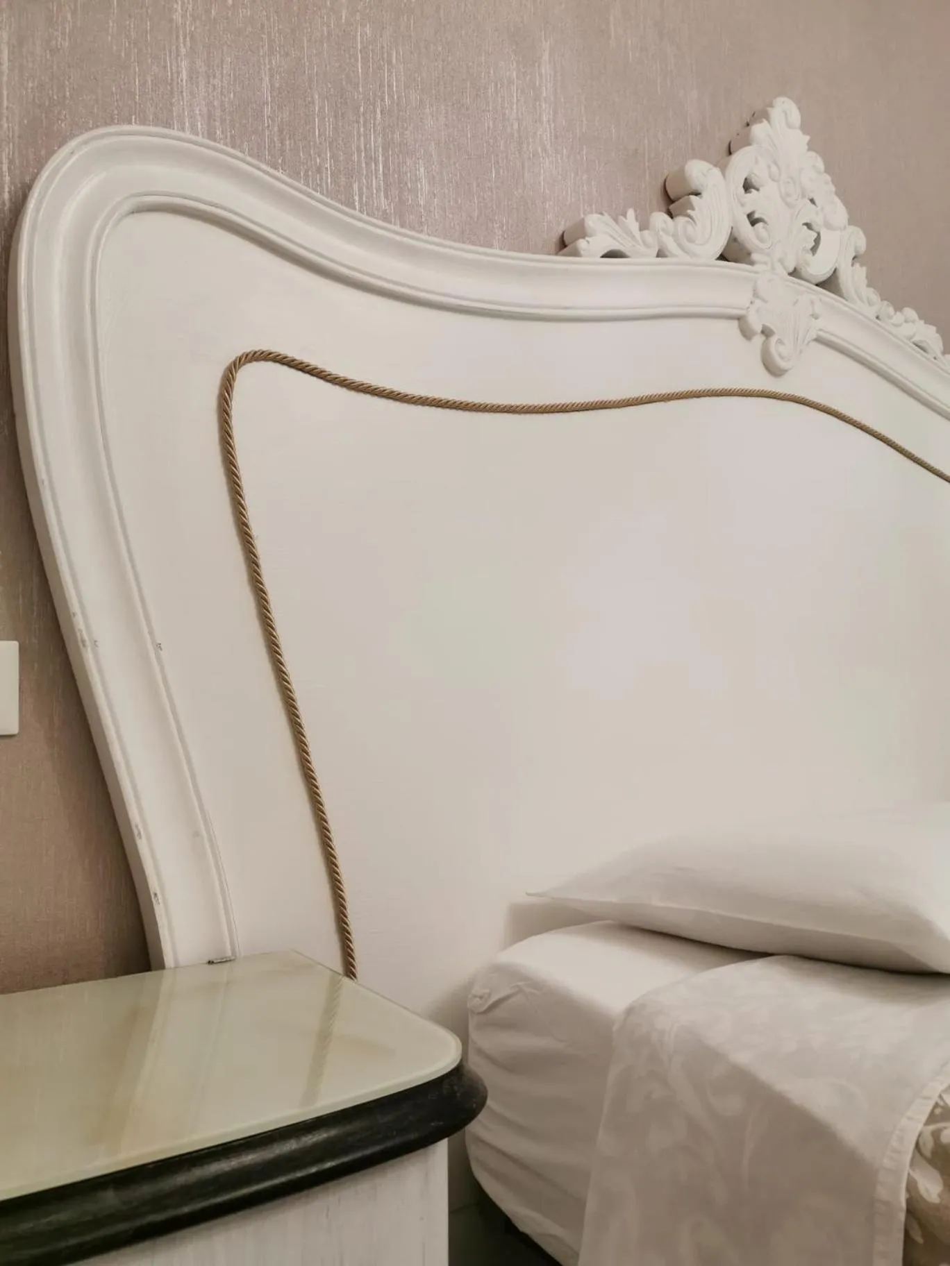 Bed in Garda Relais Antica Romelia