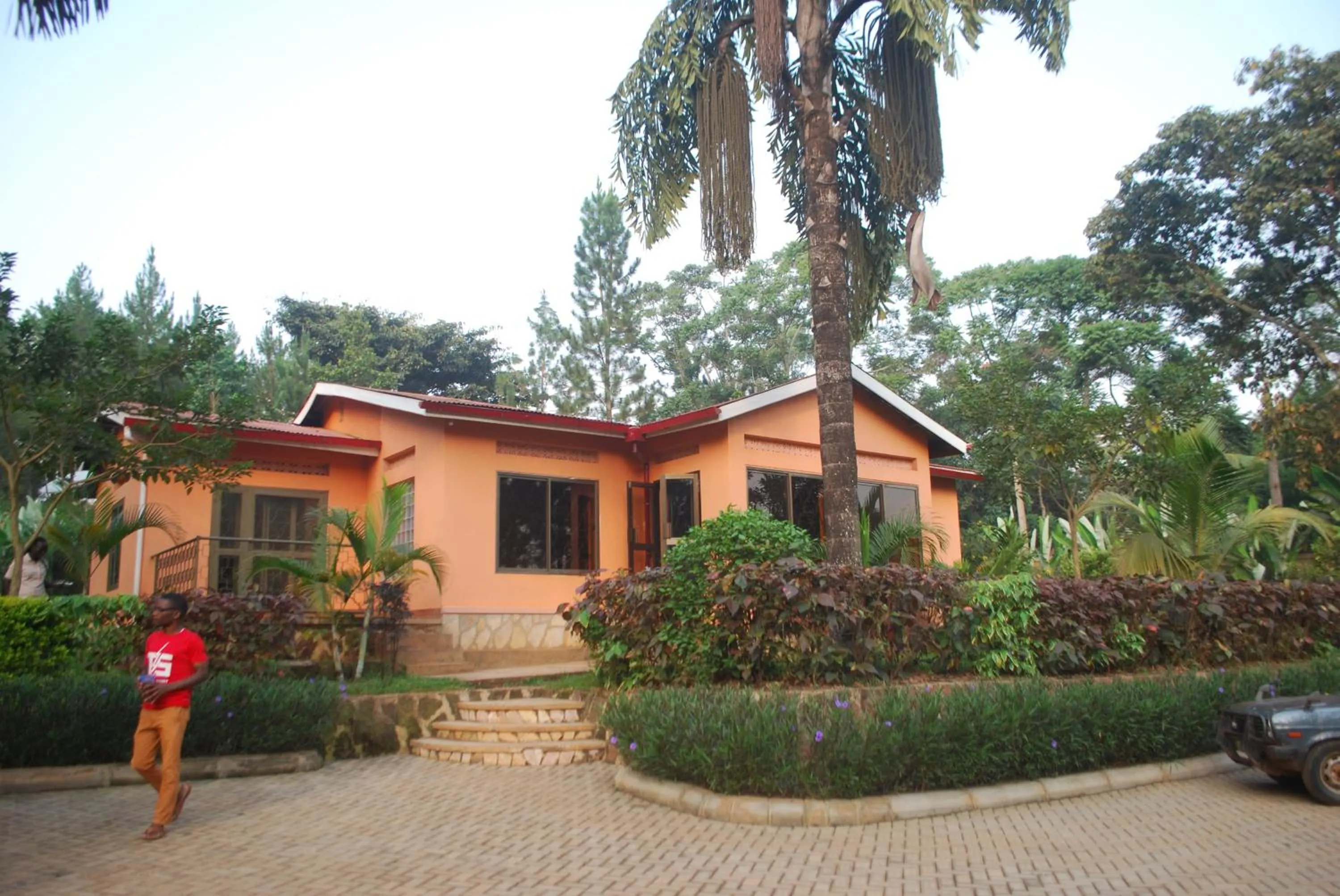Property building in Saltek Forest Cottages