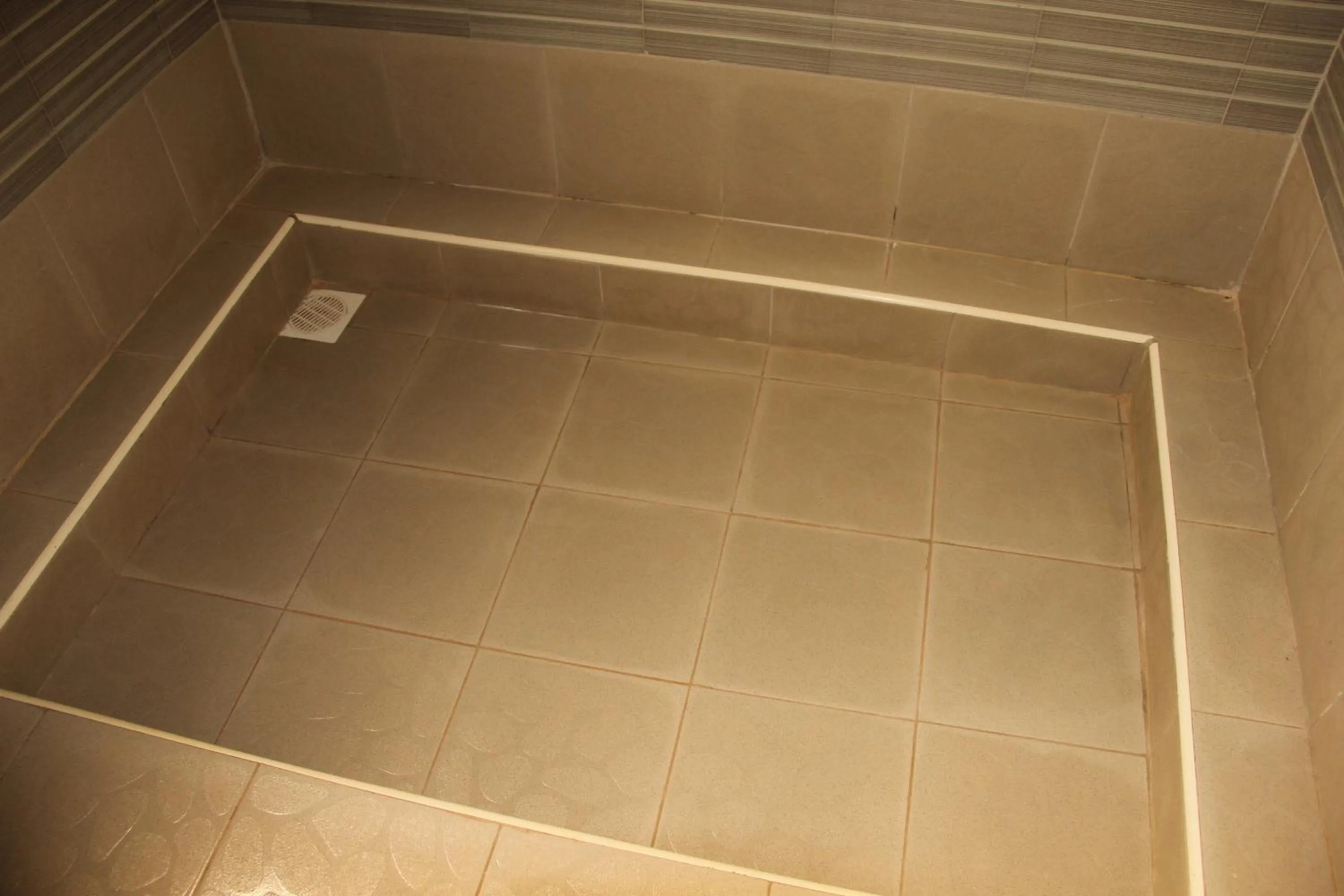 Shower in Saltek Forest Cottages