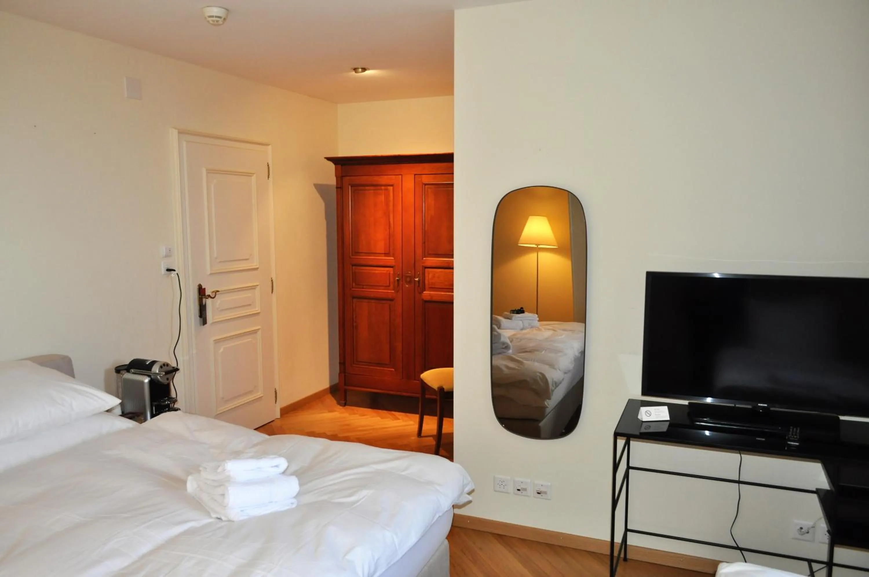 Bed in Domaine de Mont-Renaud