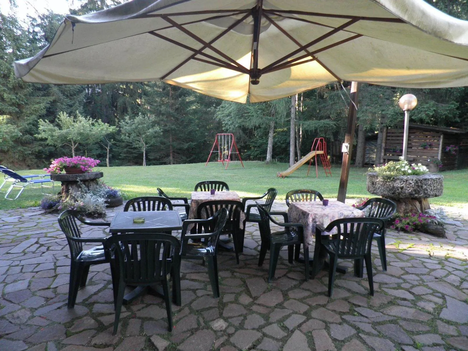 Restaurant/places to eat in Appartamenti Nigritella