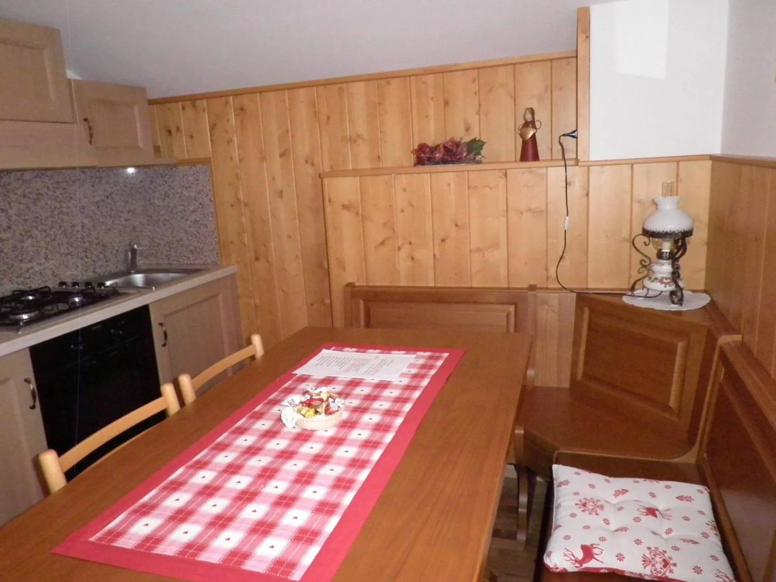 Dining area in Appartamenti Nigritella