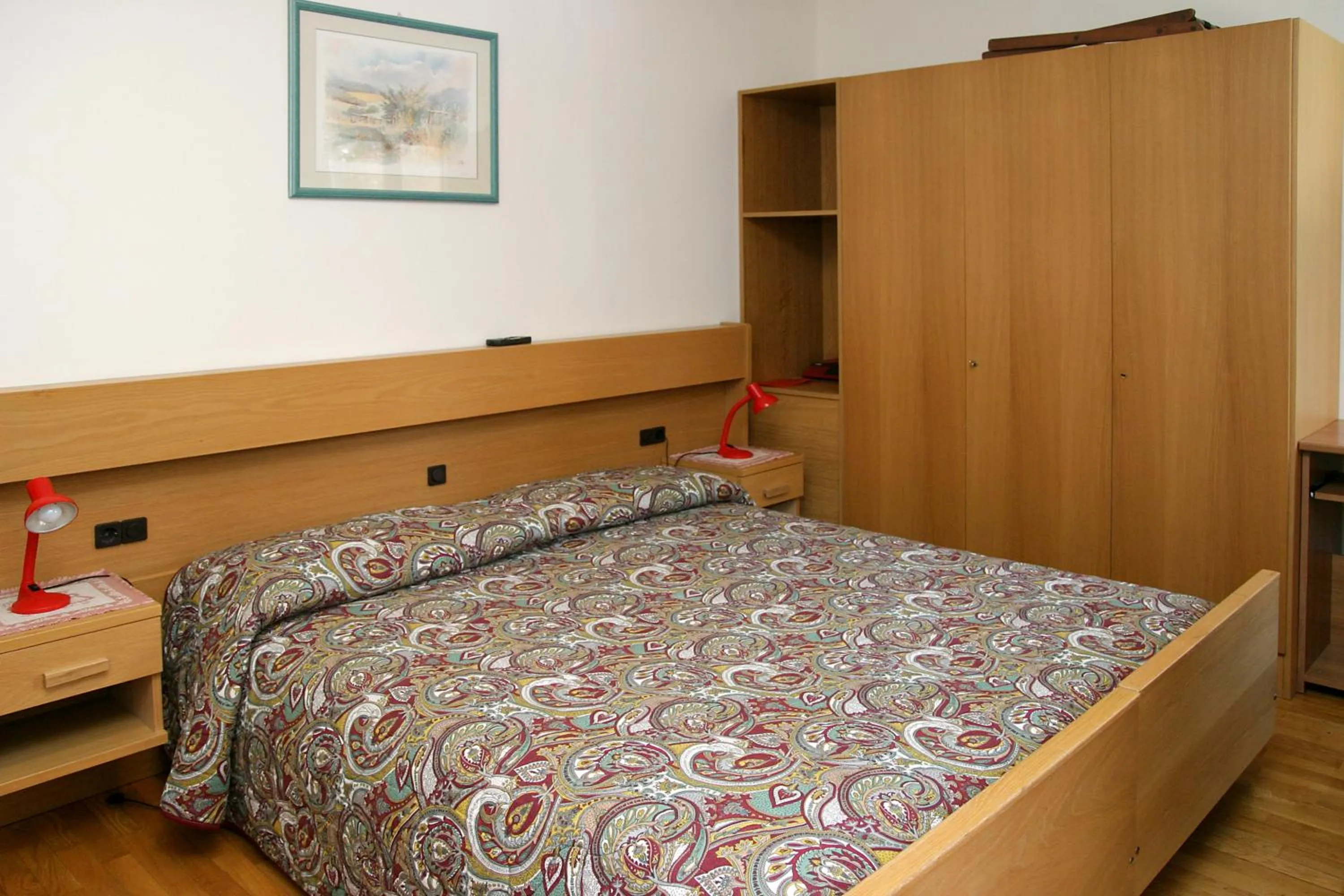 Photo of the whole room in Appartamenti Nigritella
