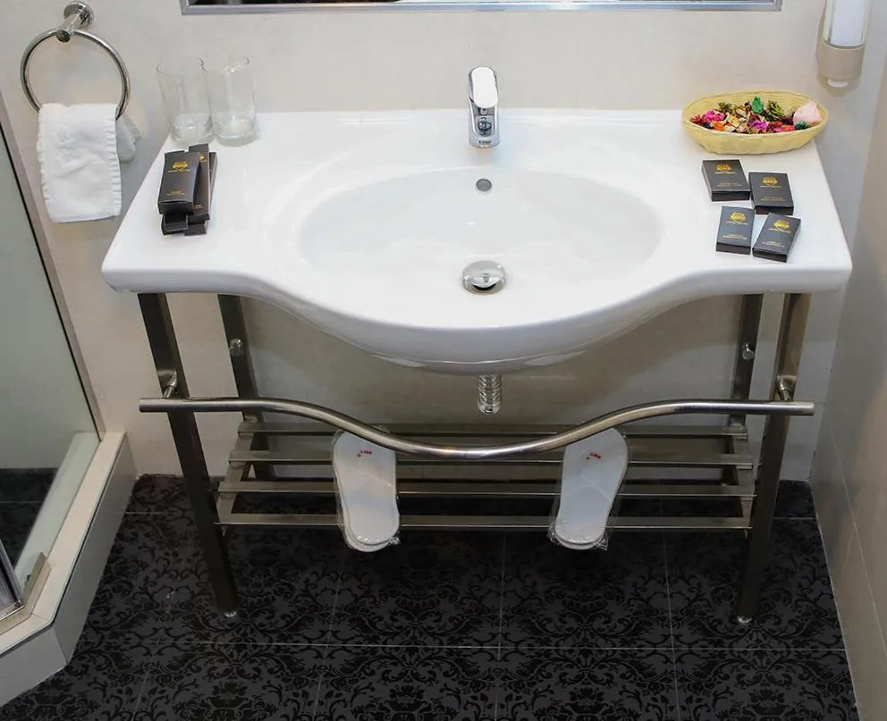 Bathroom in MELISS EVENTS