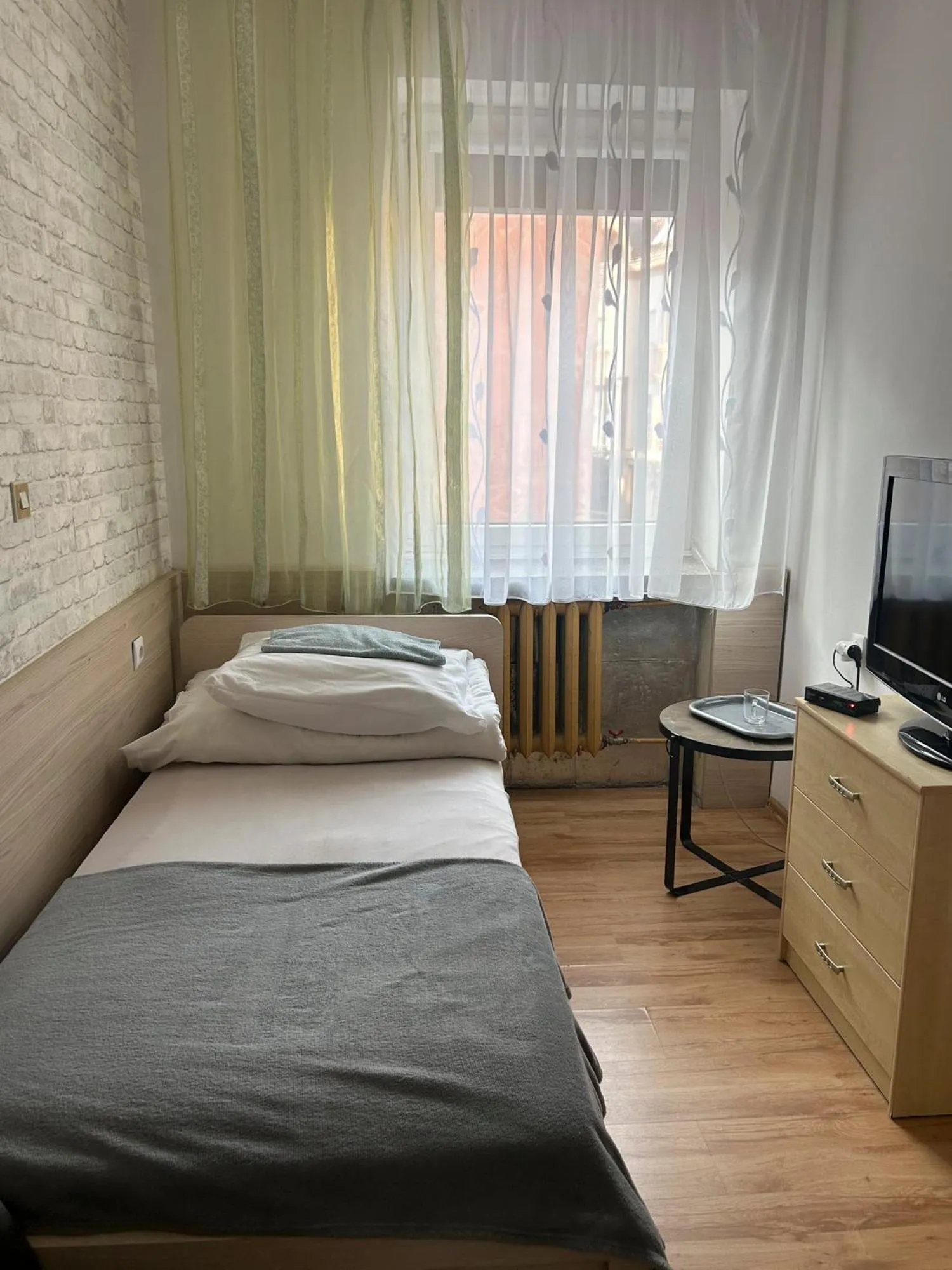 Bed in Hotel Wysoka Brama