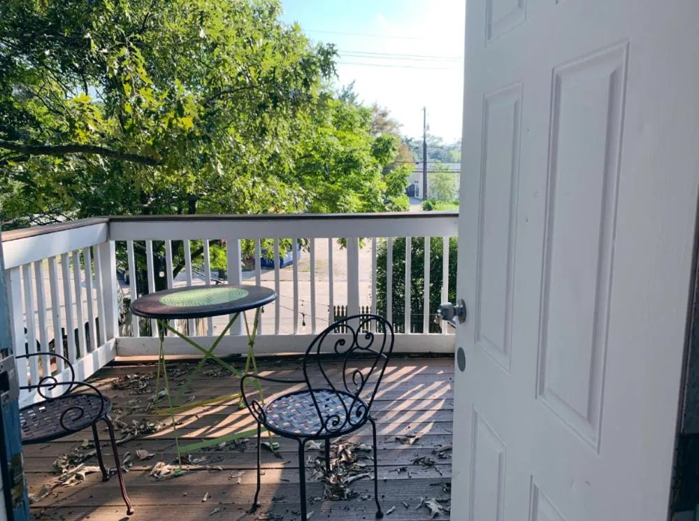 Blue Moon Guest House