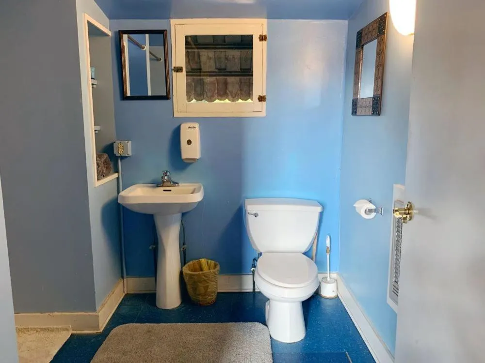 Blue Moon Guest House