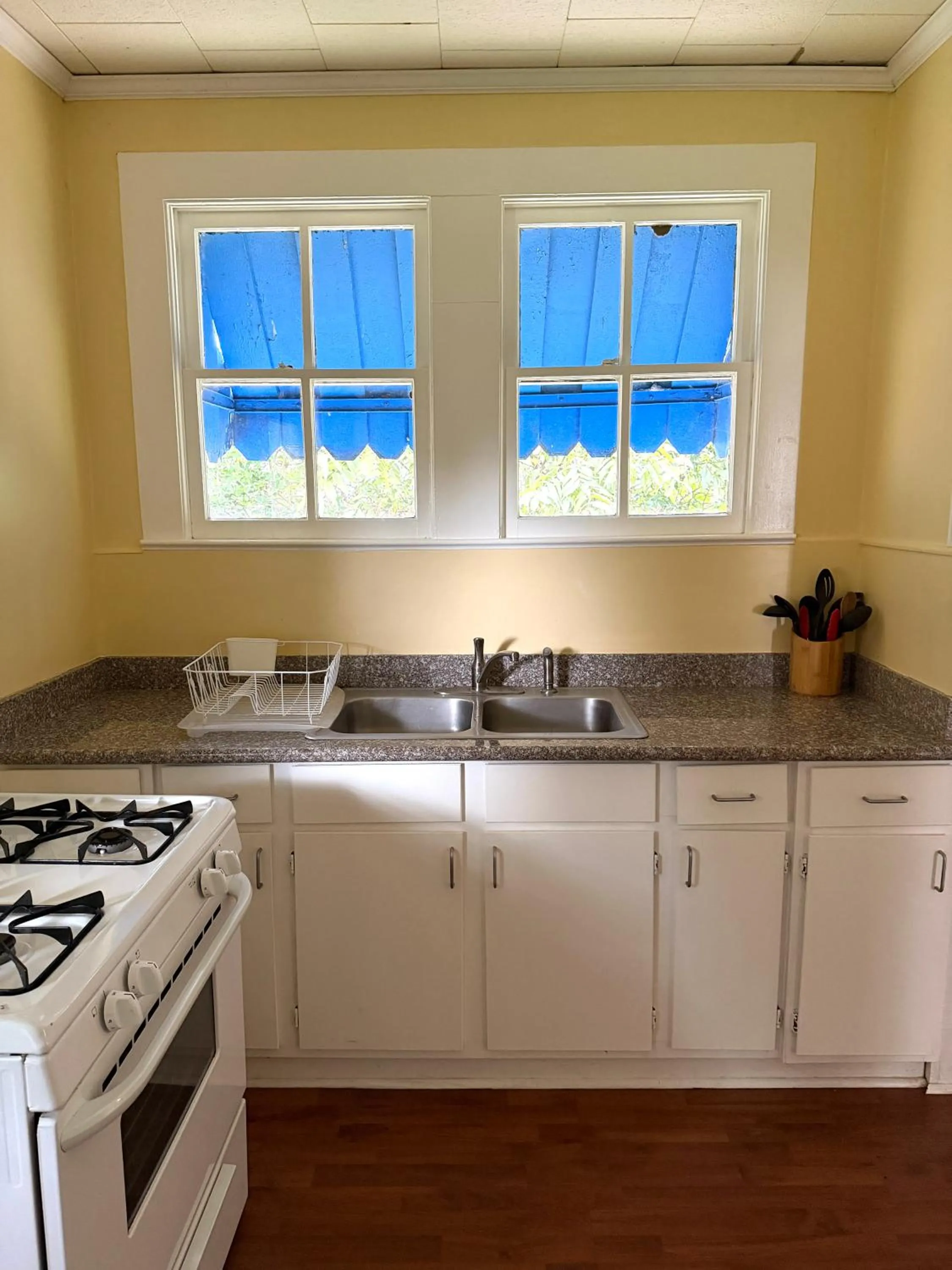 Blue Moon Guest House