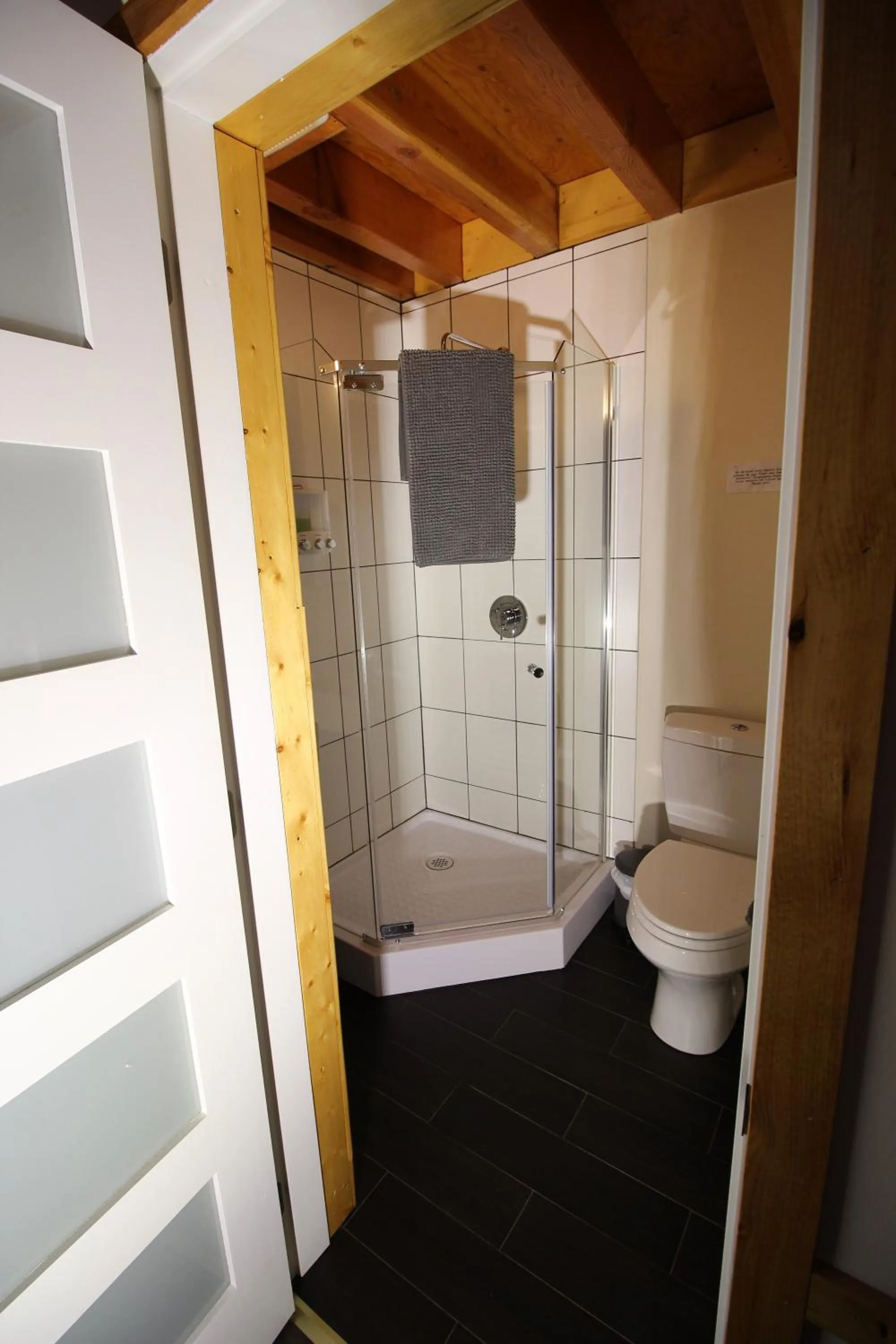 Bathroom in Red Cariboo Apartments