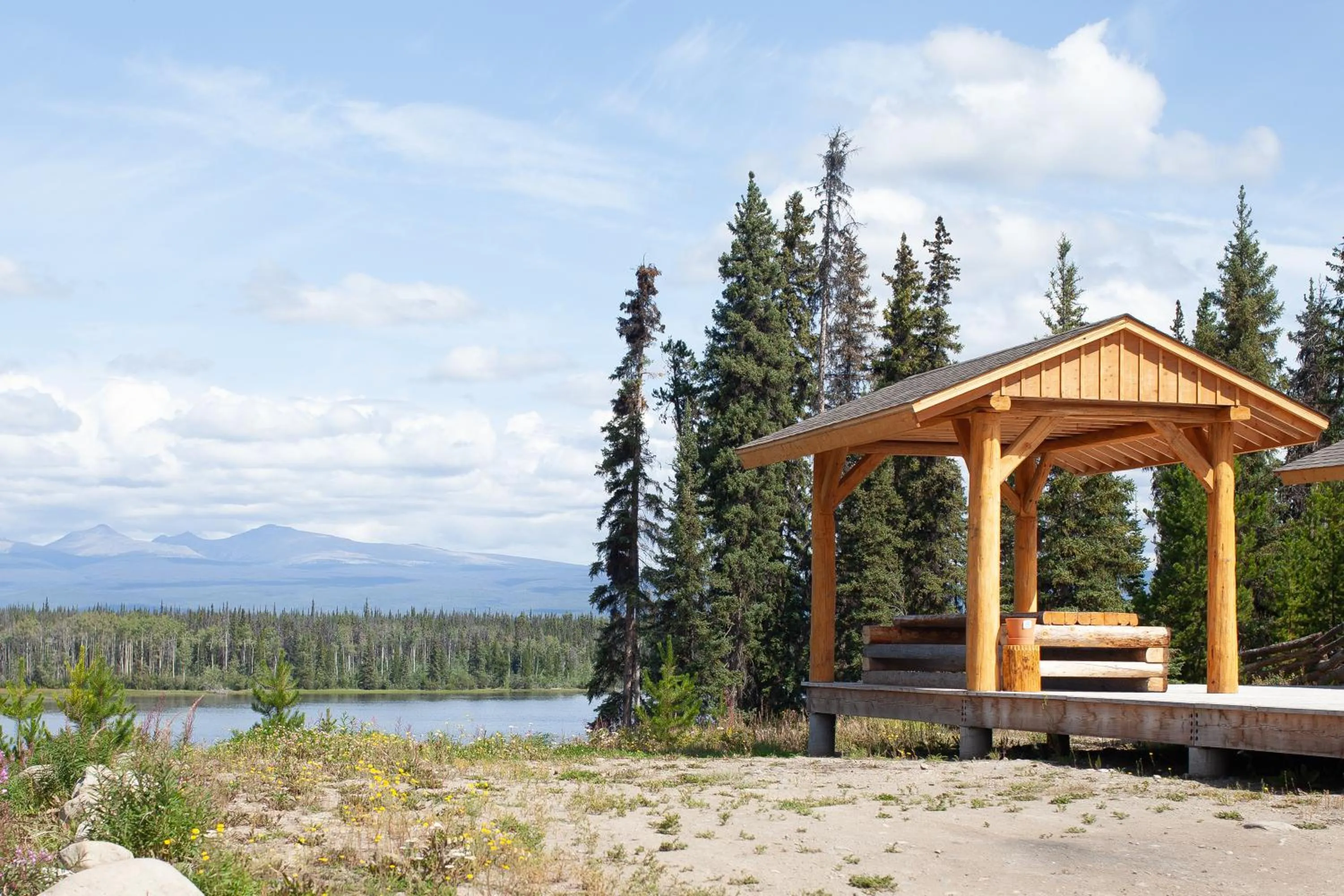 Dining area in Red Cariboo Apartments