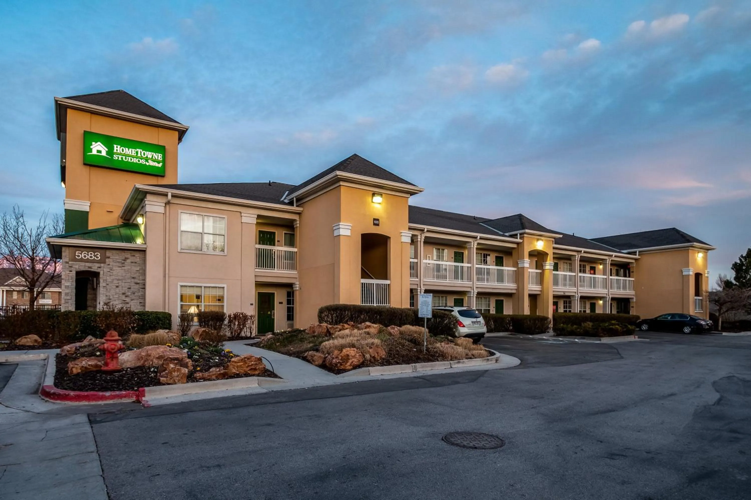 Property Building in HomeTowne Studios by Red Roof Salt Lake City - Mid Valley