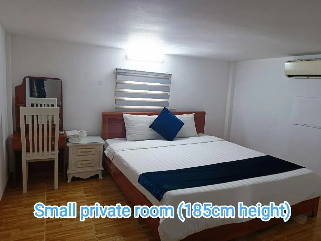 Small Double Room - single occupancy in Hanoi Boutique House Small Double Room - single occupancy in Hanoi Boutique House