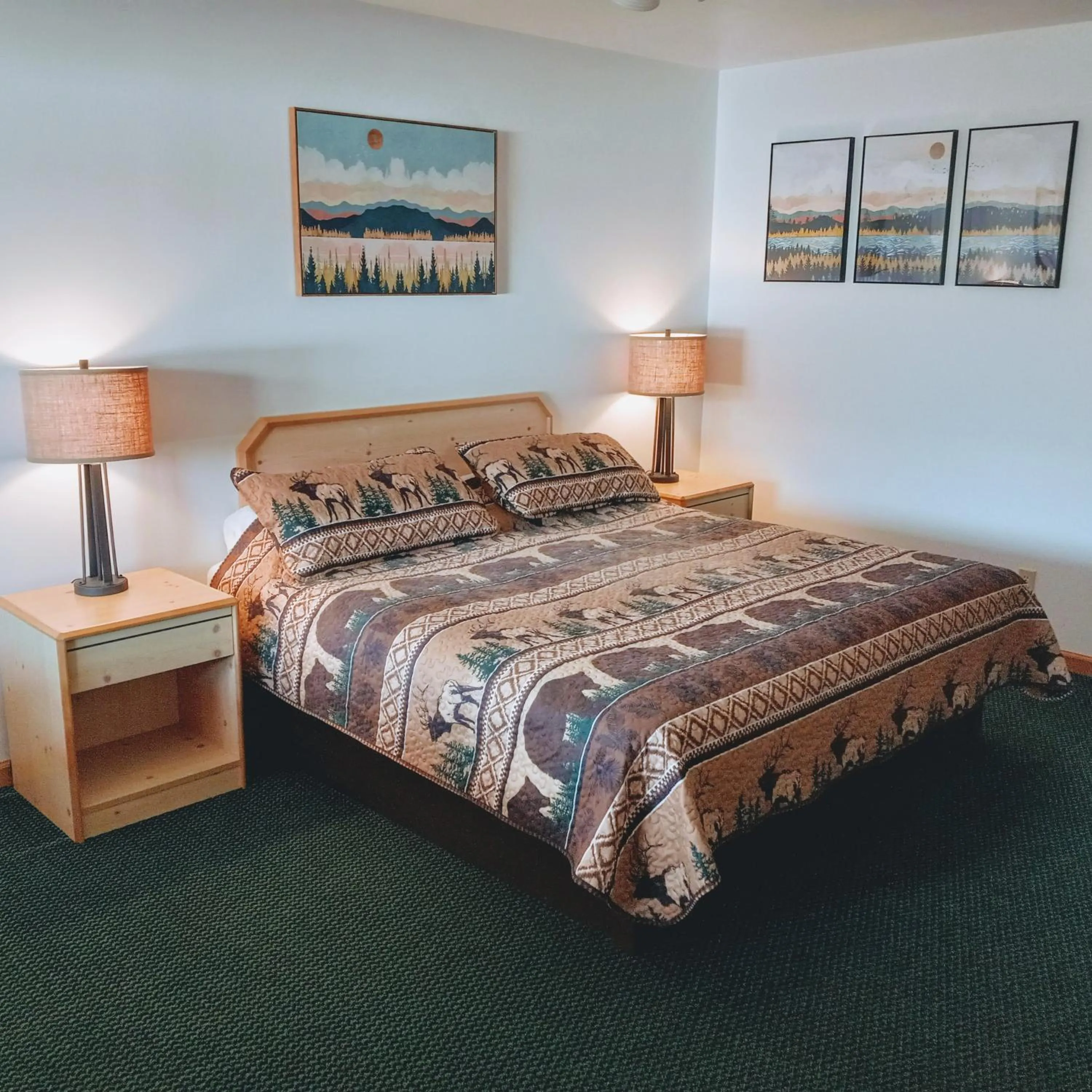 Bed in Lone Eagle Lodge