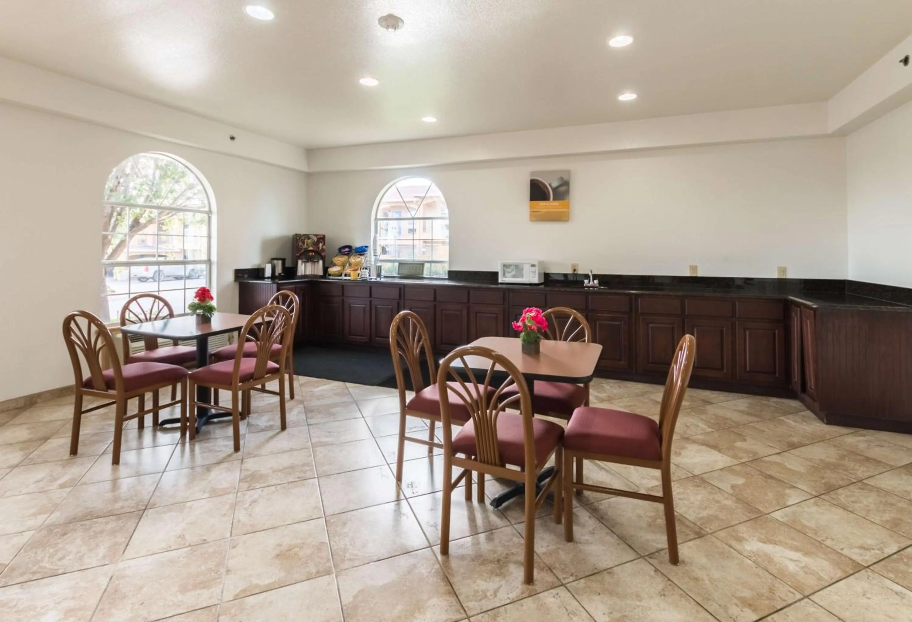 Lobby or reception in Motel 6 Alvarado TX