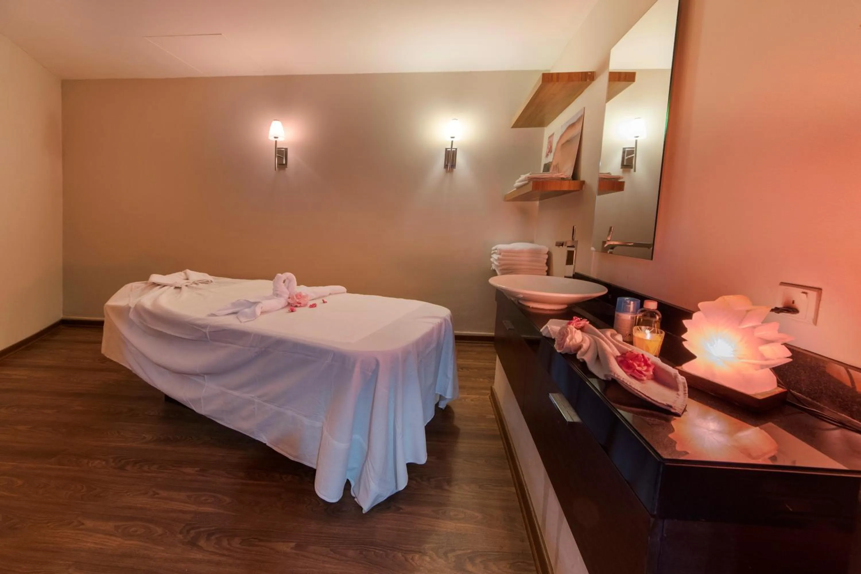 Massage in Hotel Grand Swiss