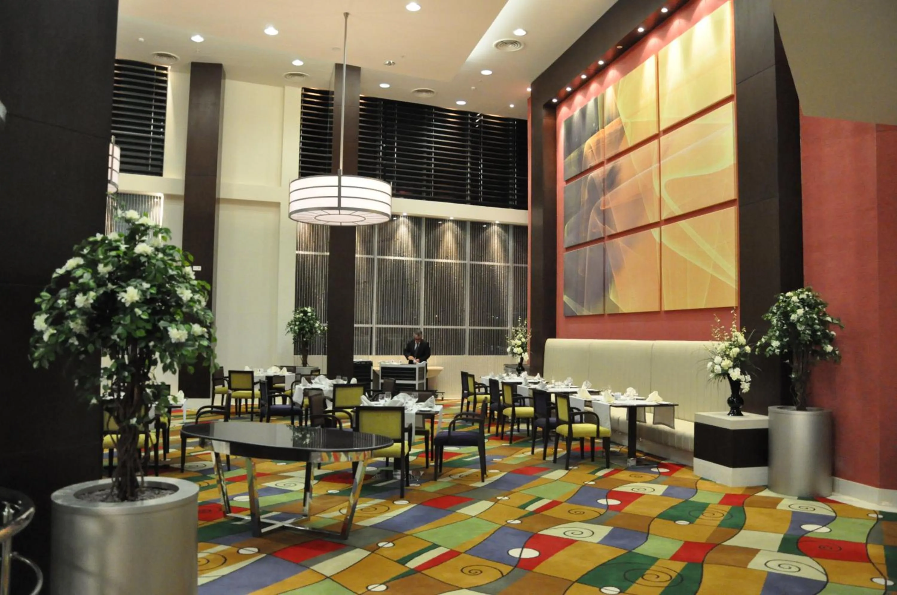Restaurant/places to eat in Hotel Grand Swiss