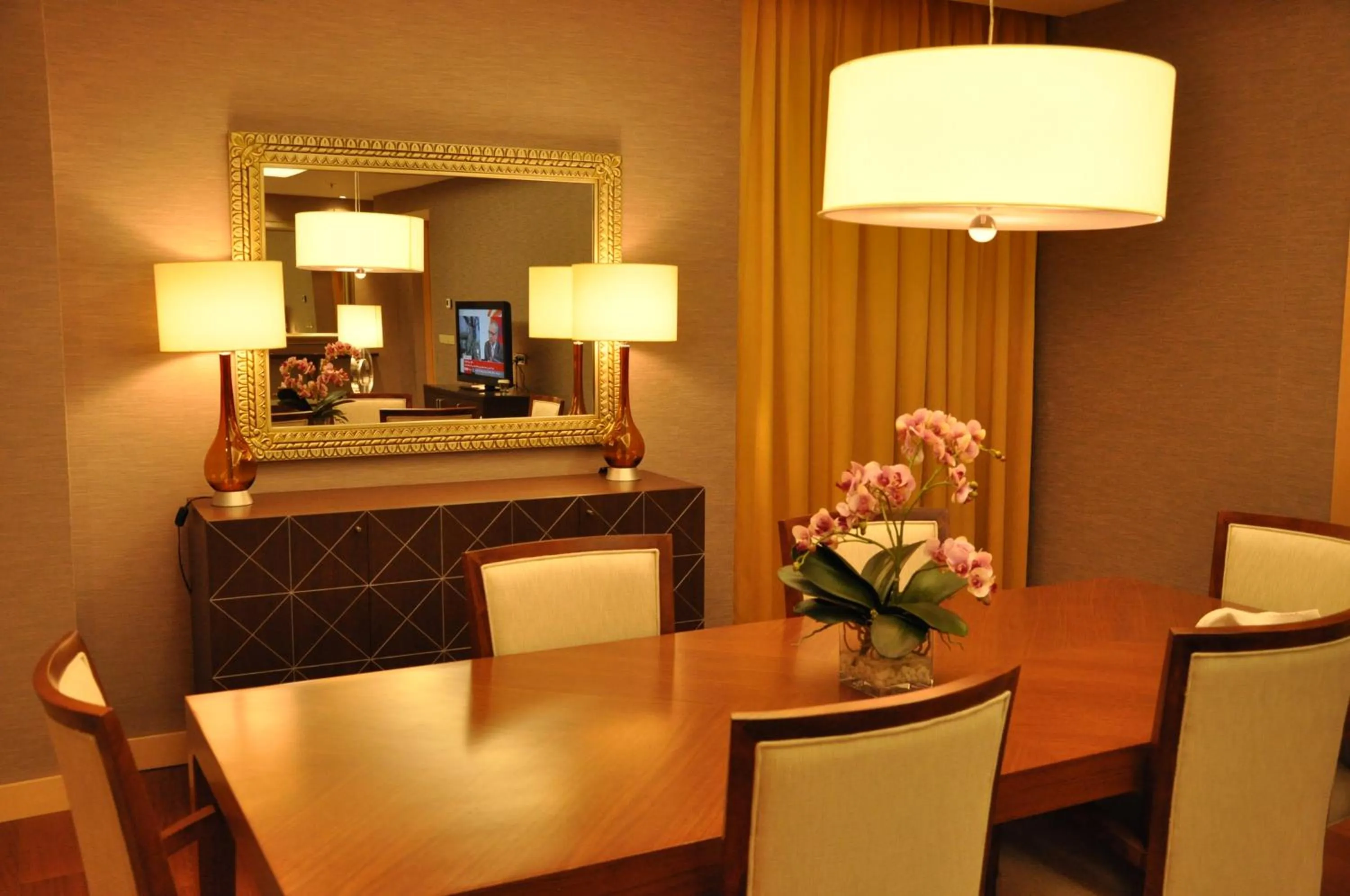 Dining area in Hotel Grand Swiss