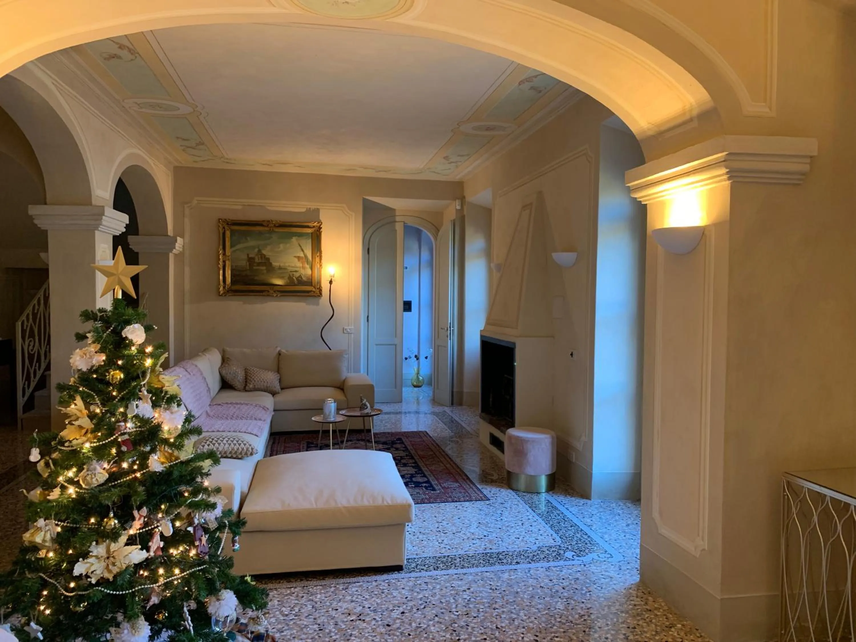 Communal lounge/ TV room, Bed in B&B Villa Costanza