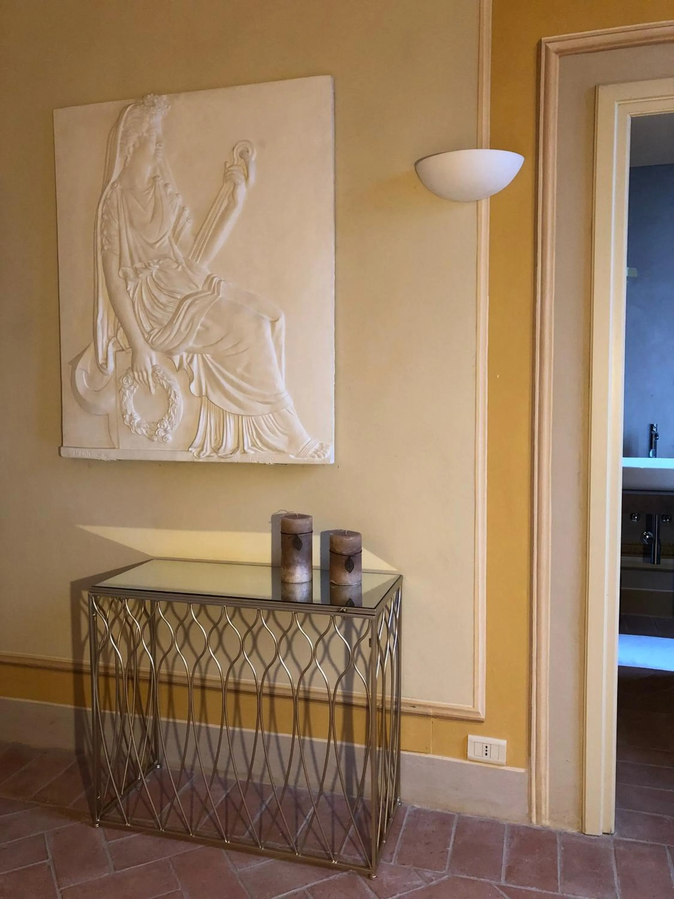 Decorative detail in B&B Villa Costanza