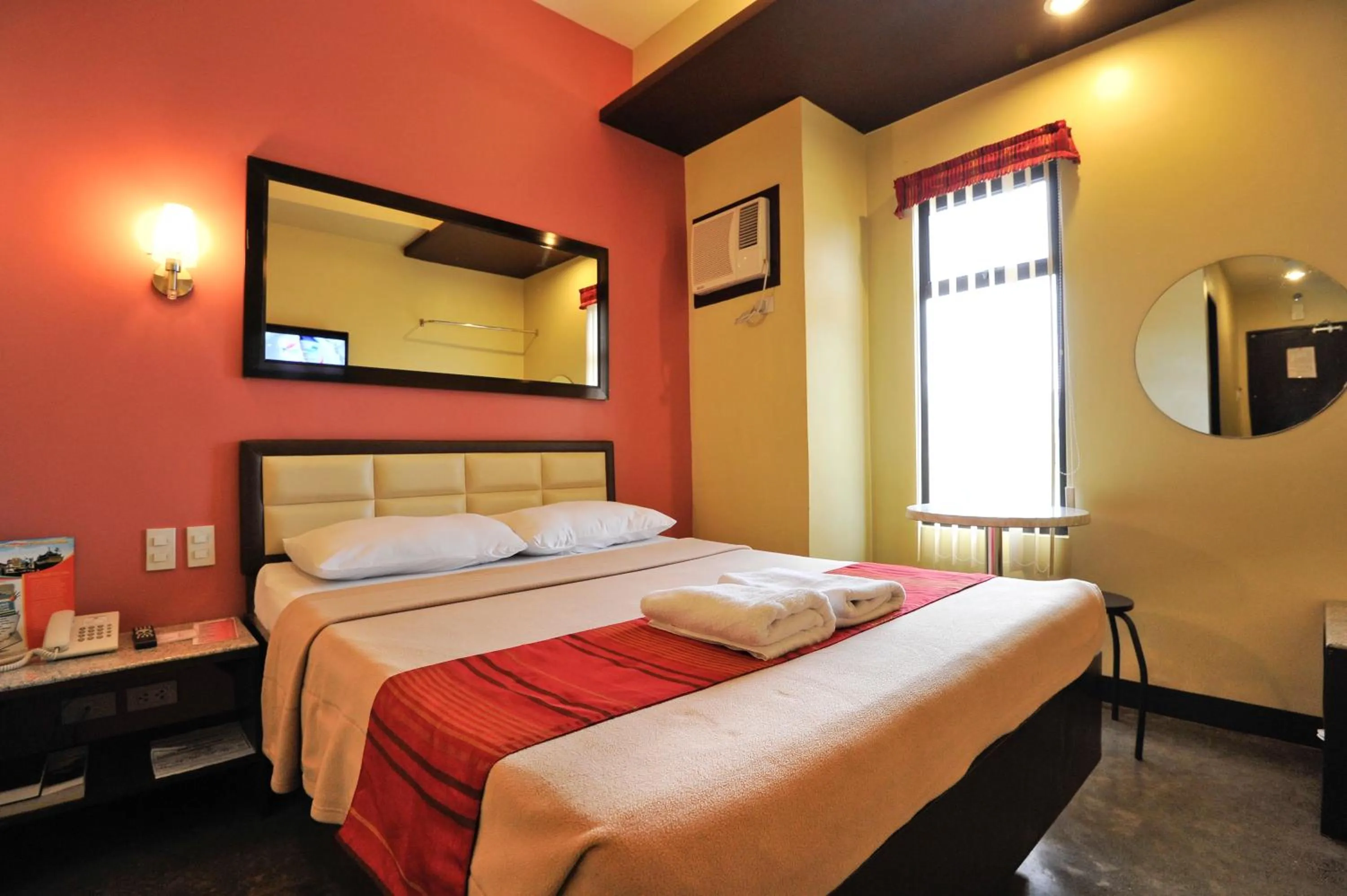 Bed in Express Inn Cebu Mabolo