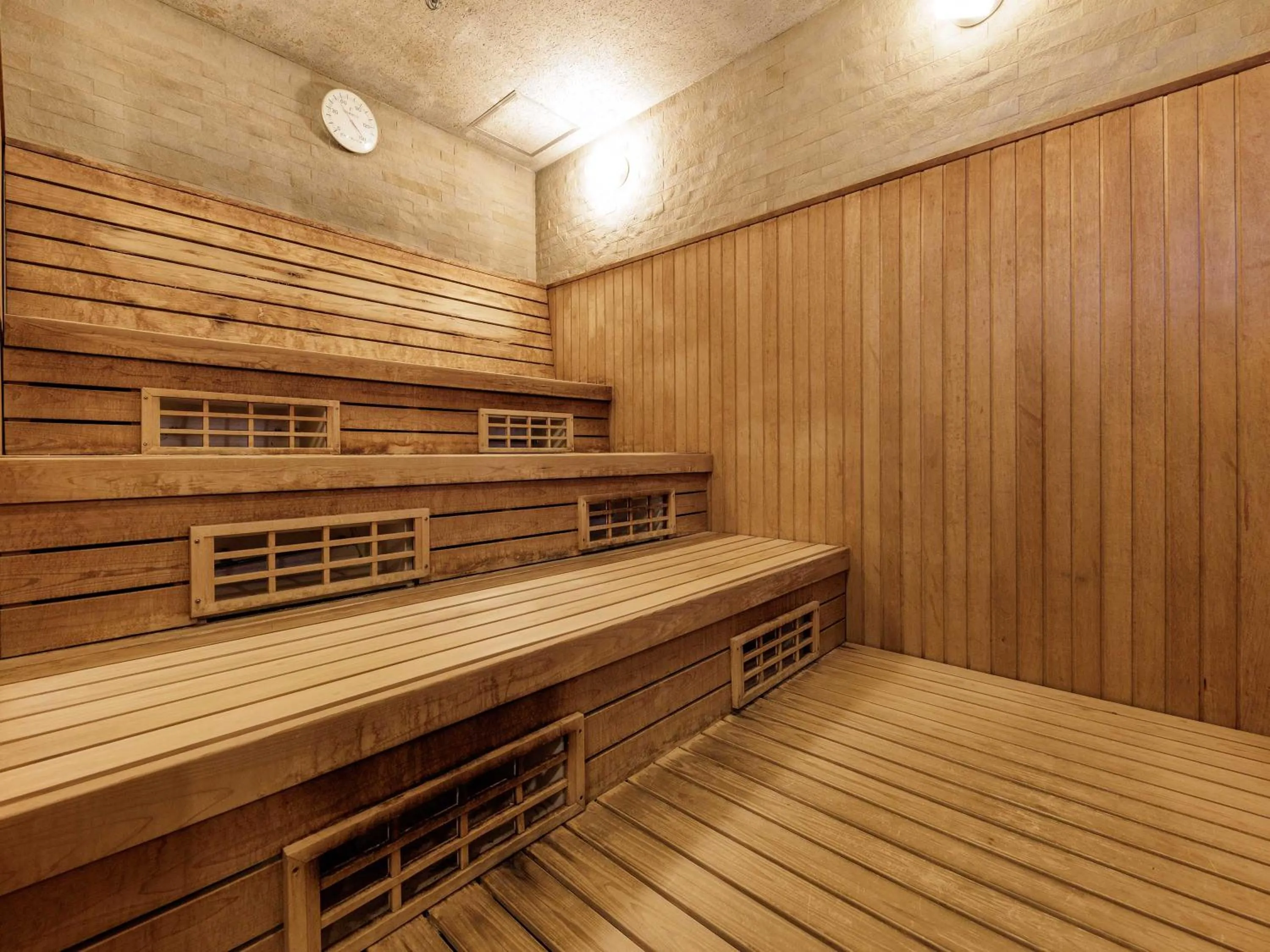 Sauna in Nishitetsu Hotel Croom Hakata