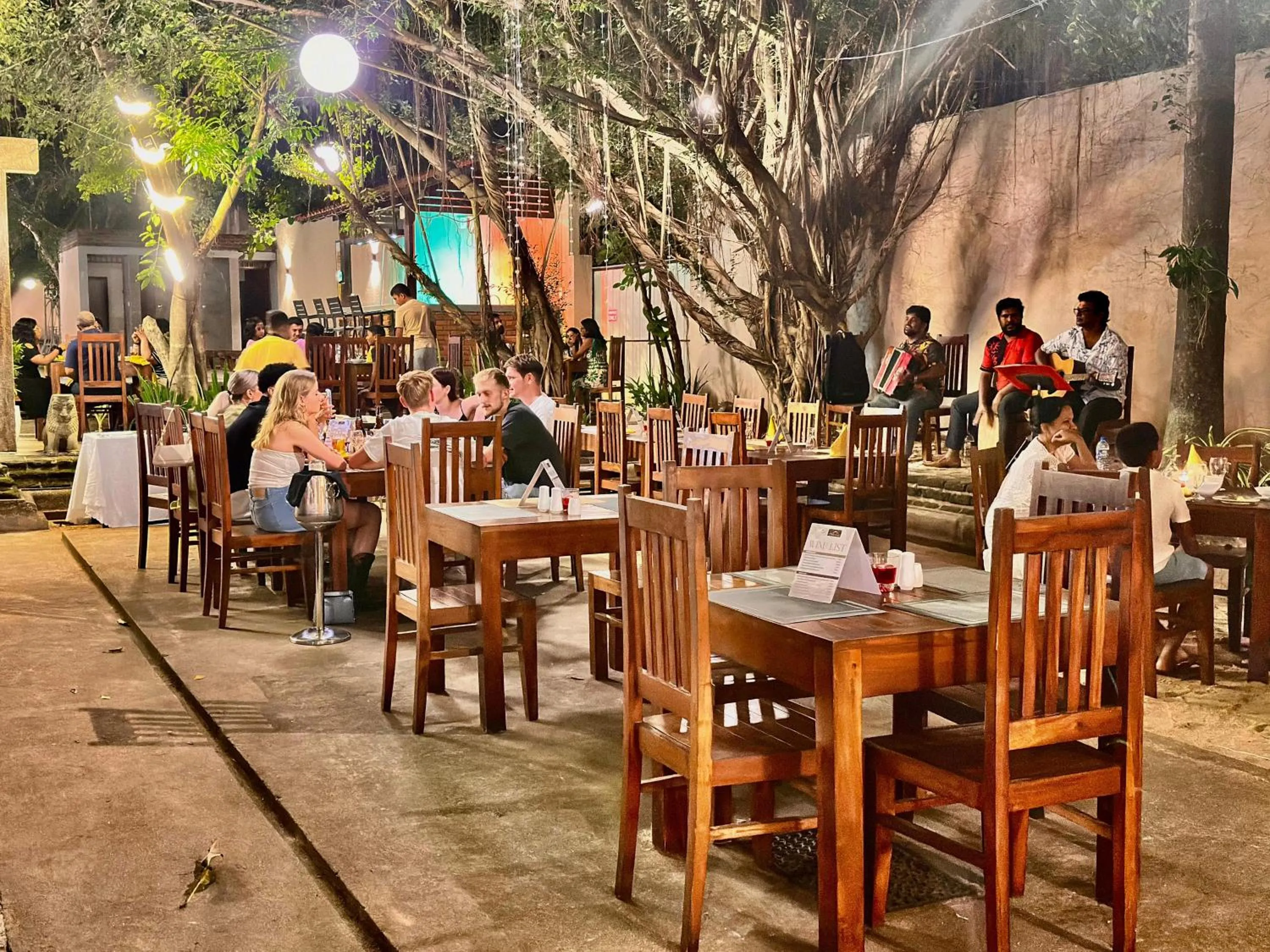 Garden in Hotel Alakamanda