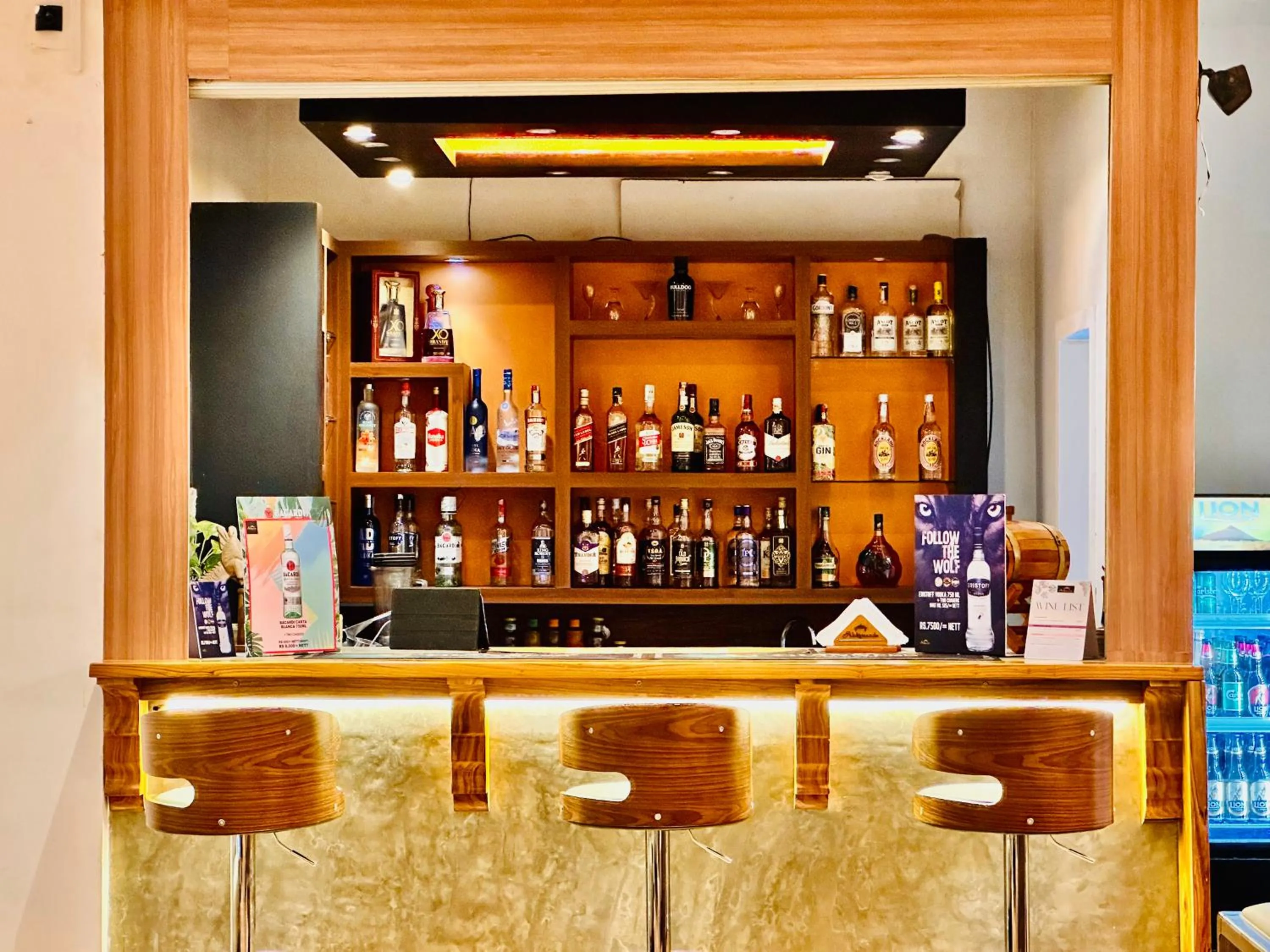 Nightclub / DJ in Hotel Alakamanda