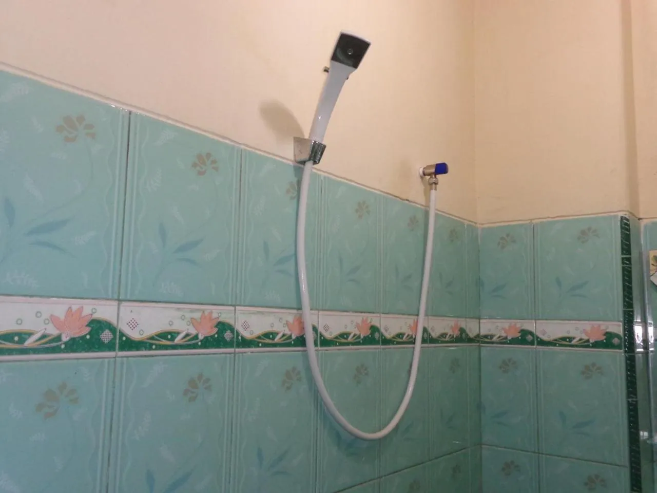 Bathroom in Hotel Musafir Inn