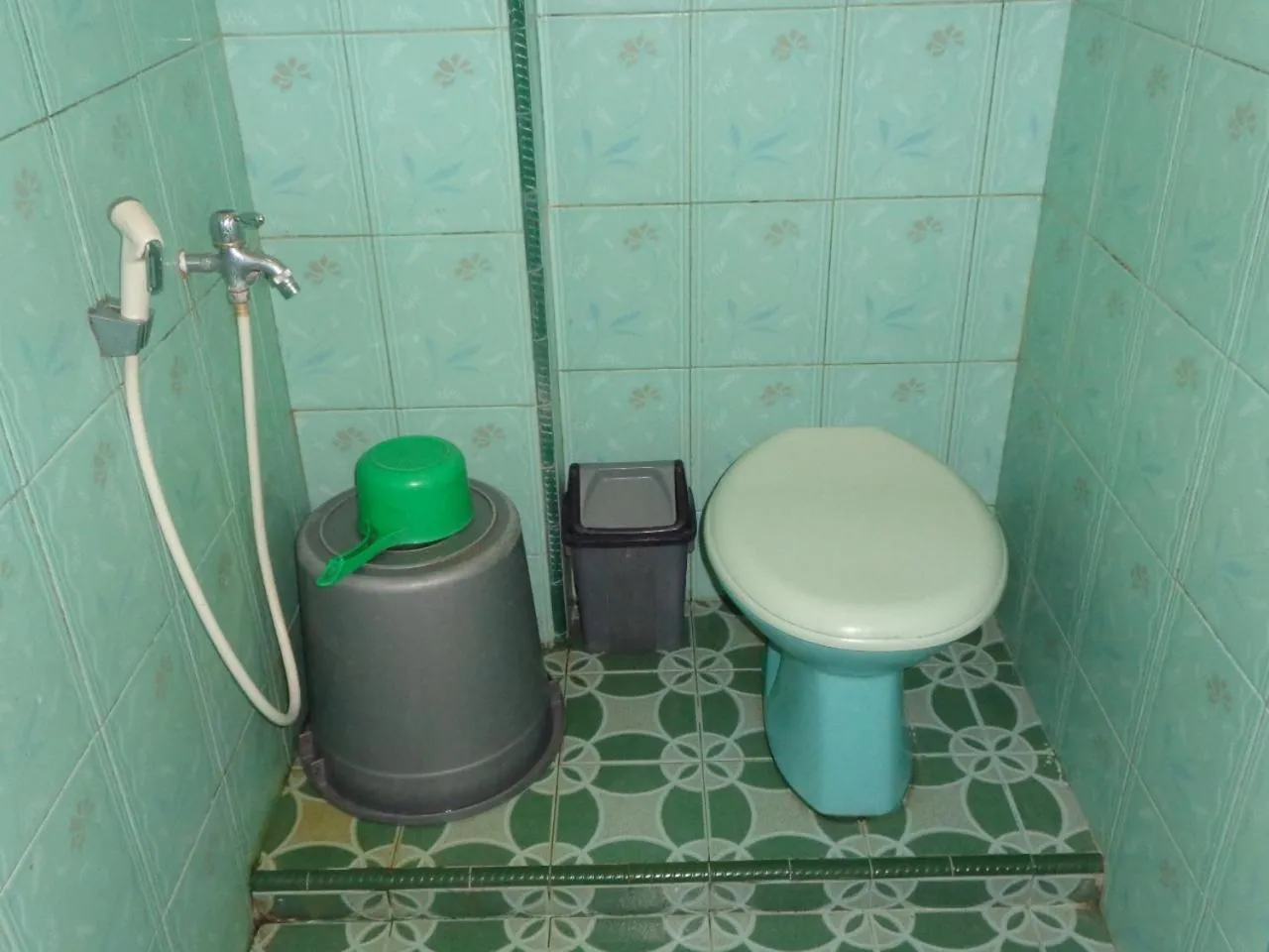 Bathroom in Hotel Musafir Inn