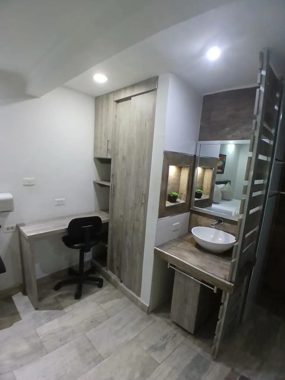 Toilet in Hotel Plaza Norte Cali