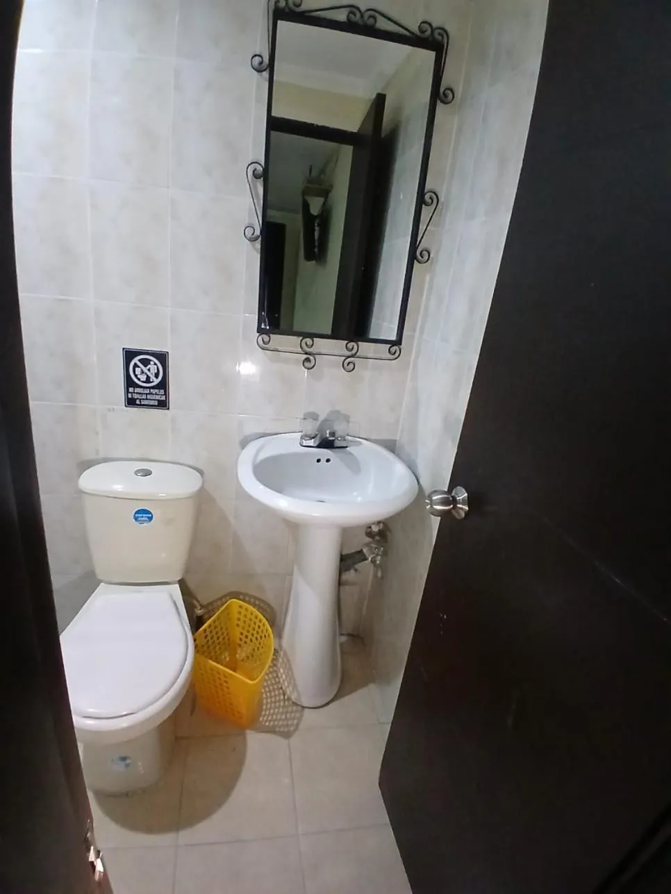 Bathroom in Hotel Plaza Norte Cali