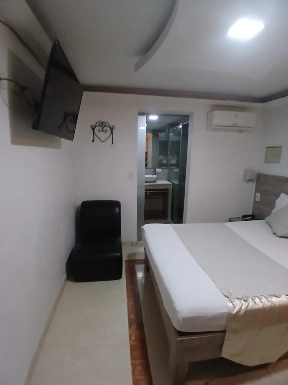 Bed in Hotel Plaza Norte Cali