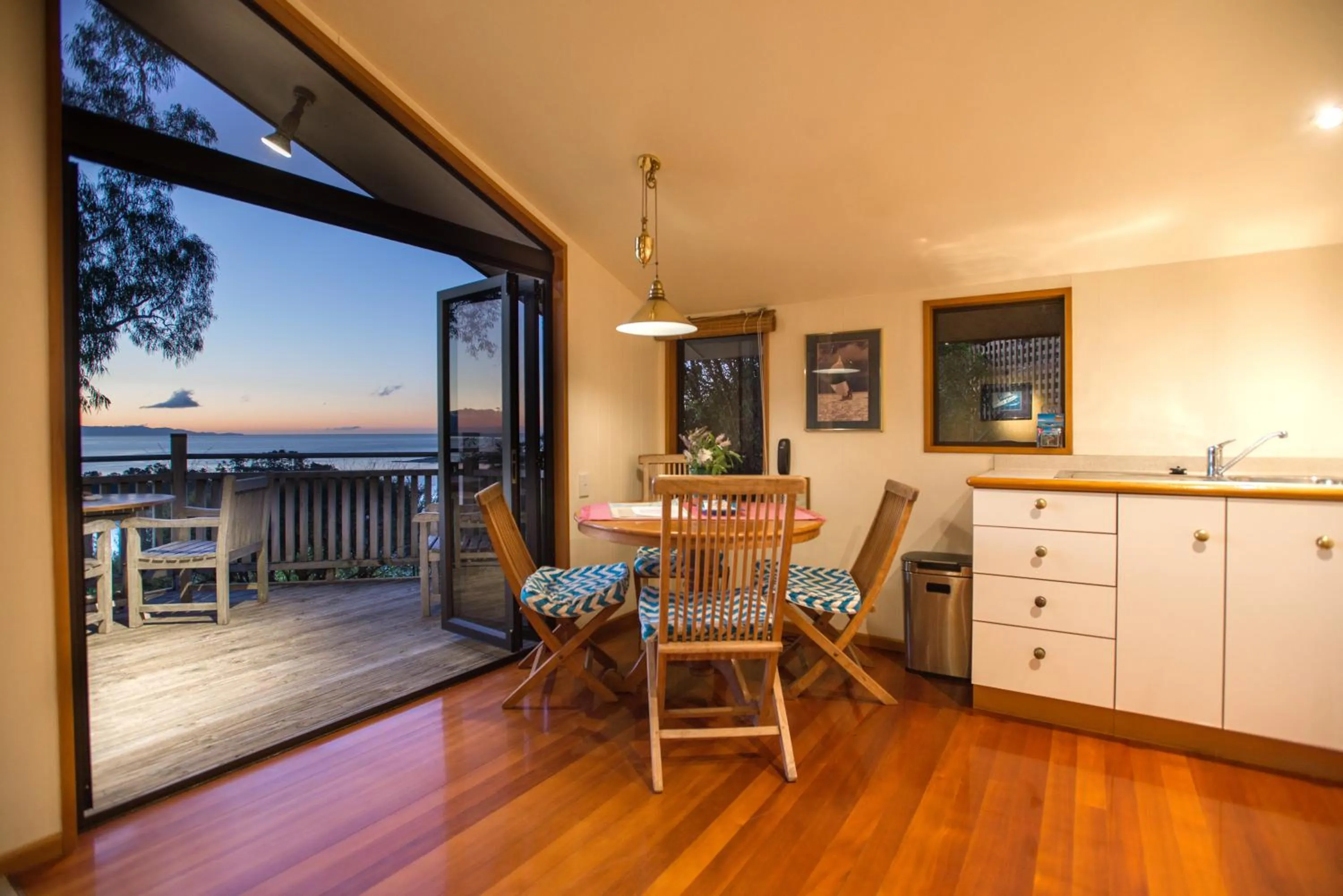 Patio in The Wheelhouse Inn