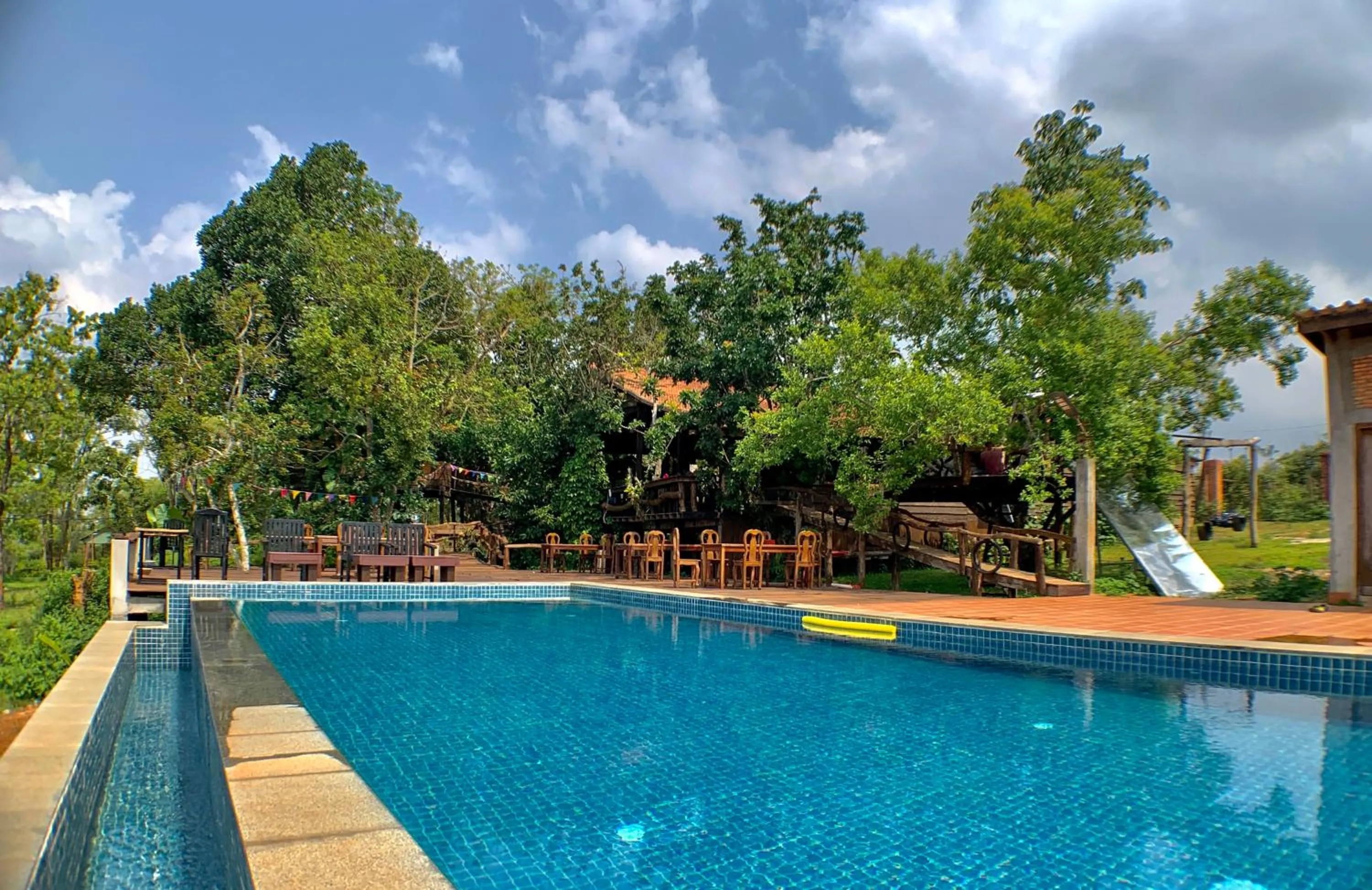 Swimming pool in Nature Lodge