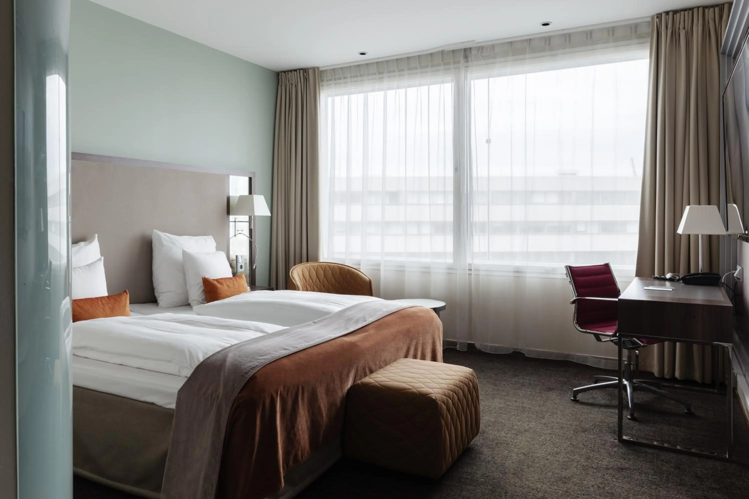 Bed in Clarion Hotel Arlanda Airport Terminal