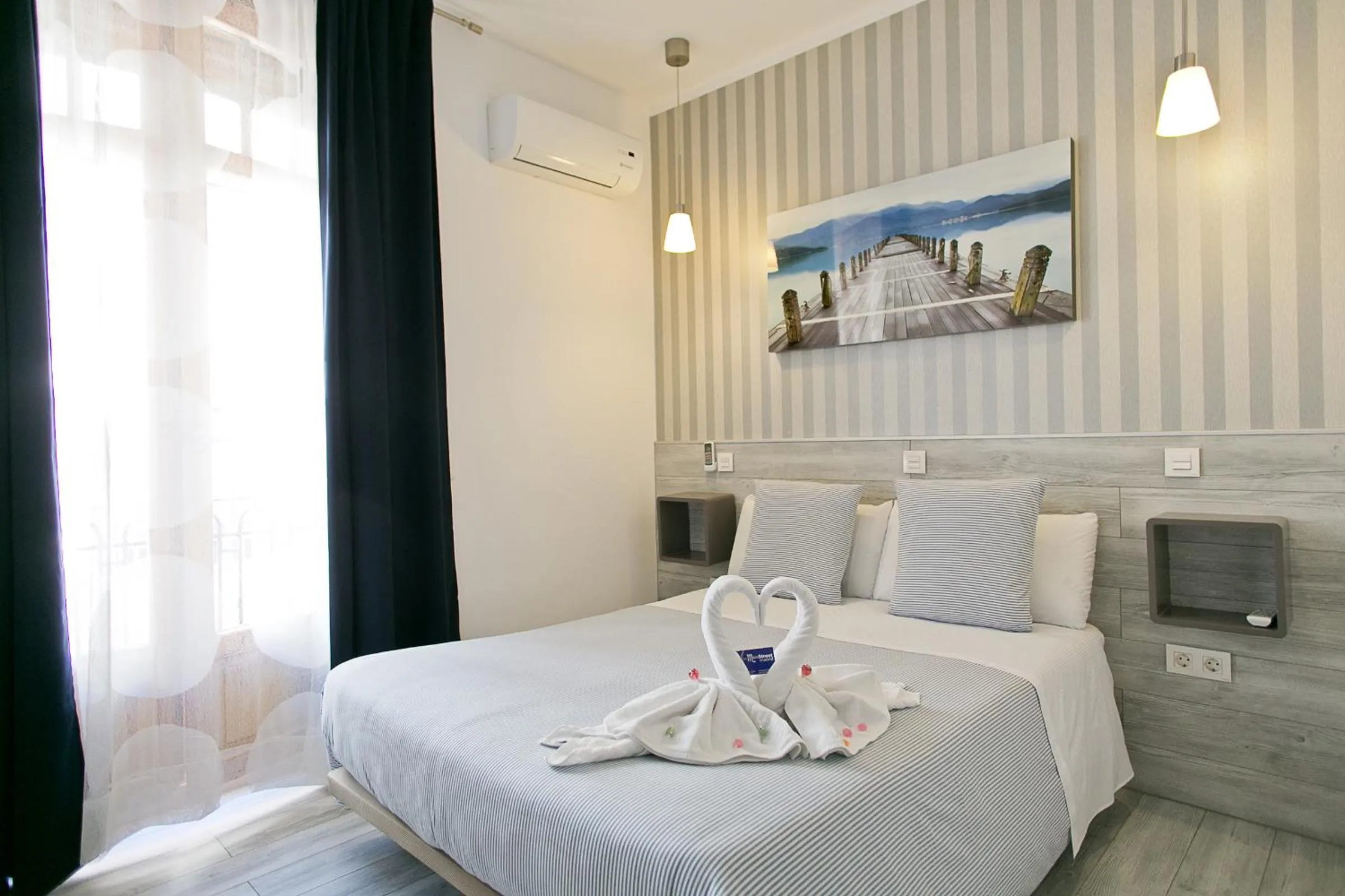 Bed in Hostal Main Street Madrid