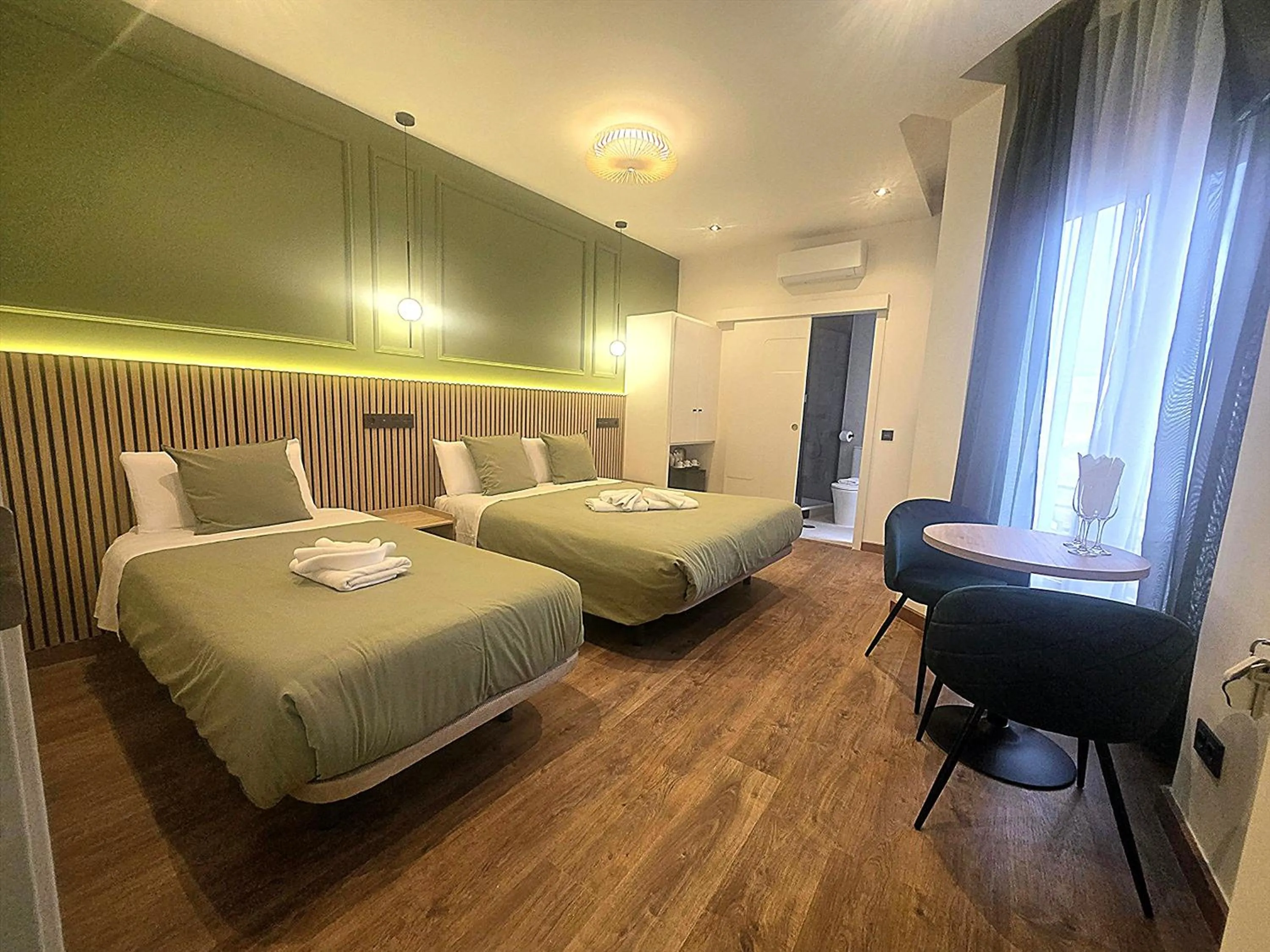 Bed in Hostal Main Street Madrid