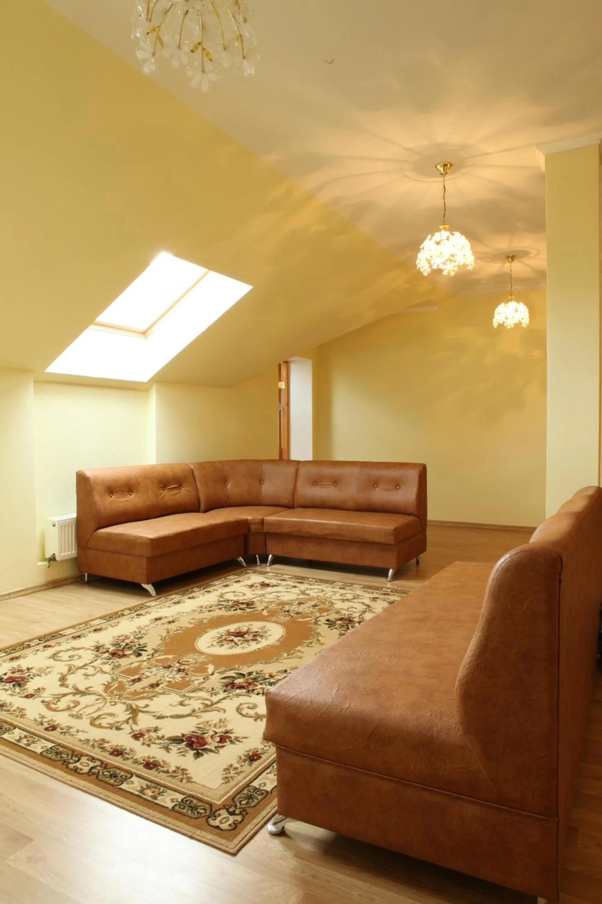 Communal lounge/ TV room in Lucia with Self Check-in