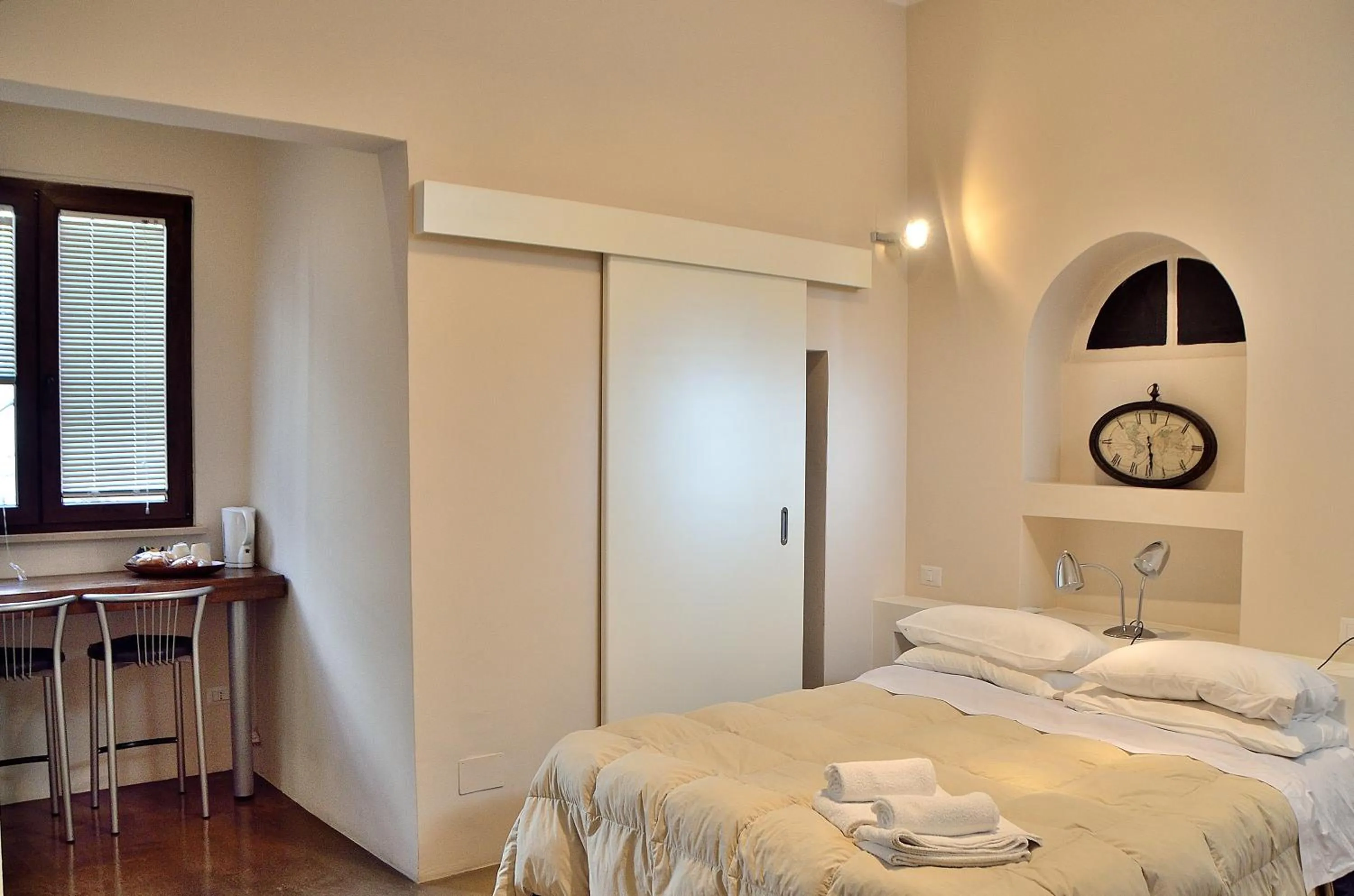 Photo of the whole room, Bed in Azzurretta Guest House