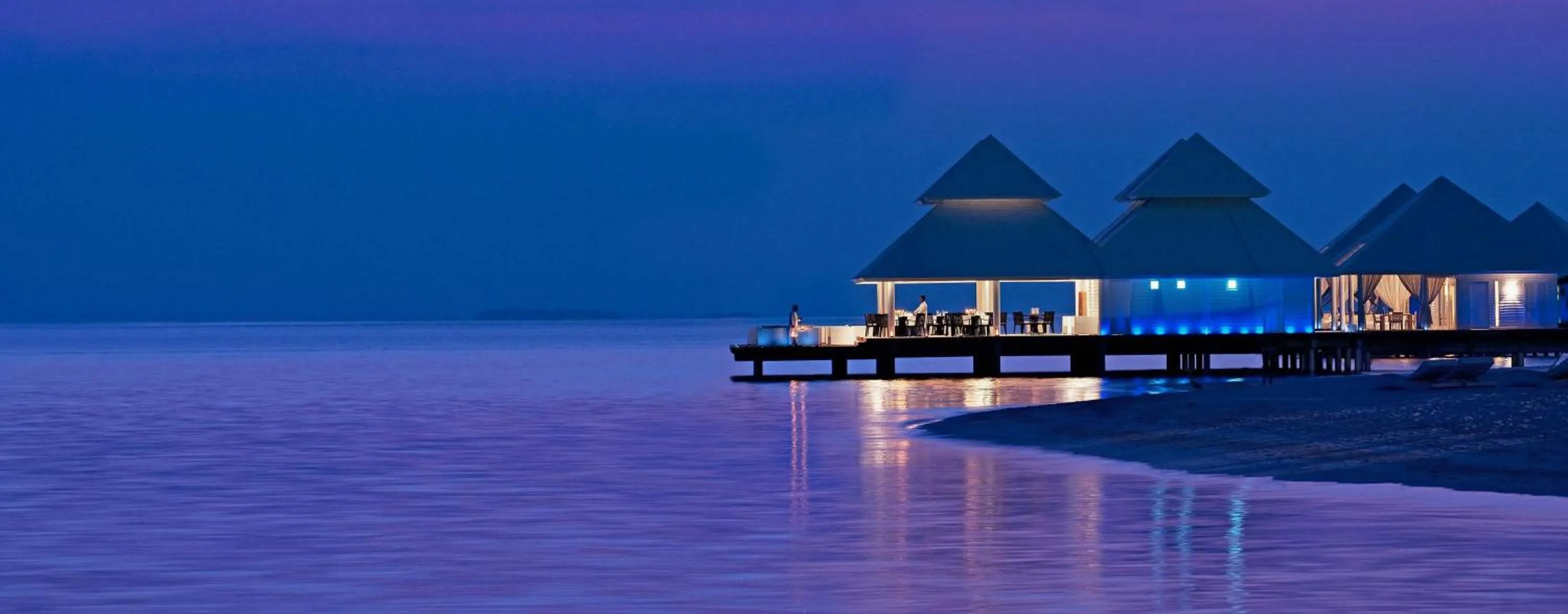 Restaurant/places to eat in Diamonds Athuruga Maldives Resort & Spa