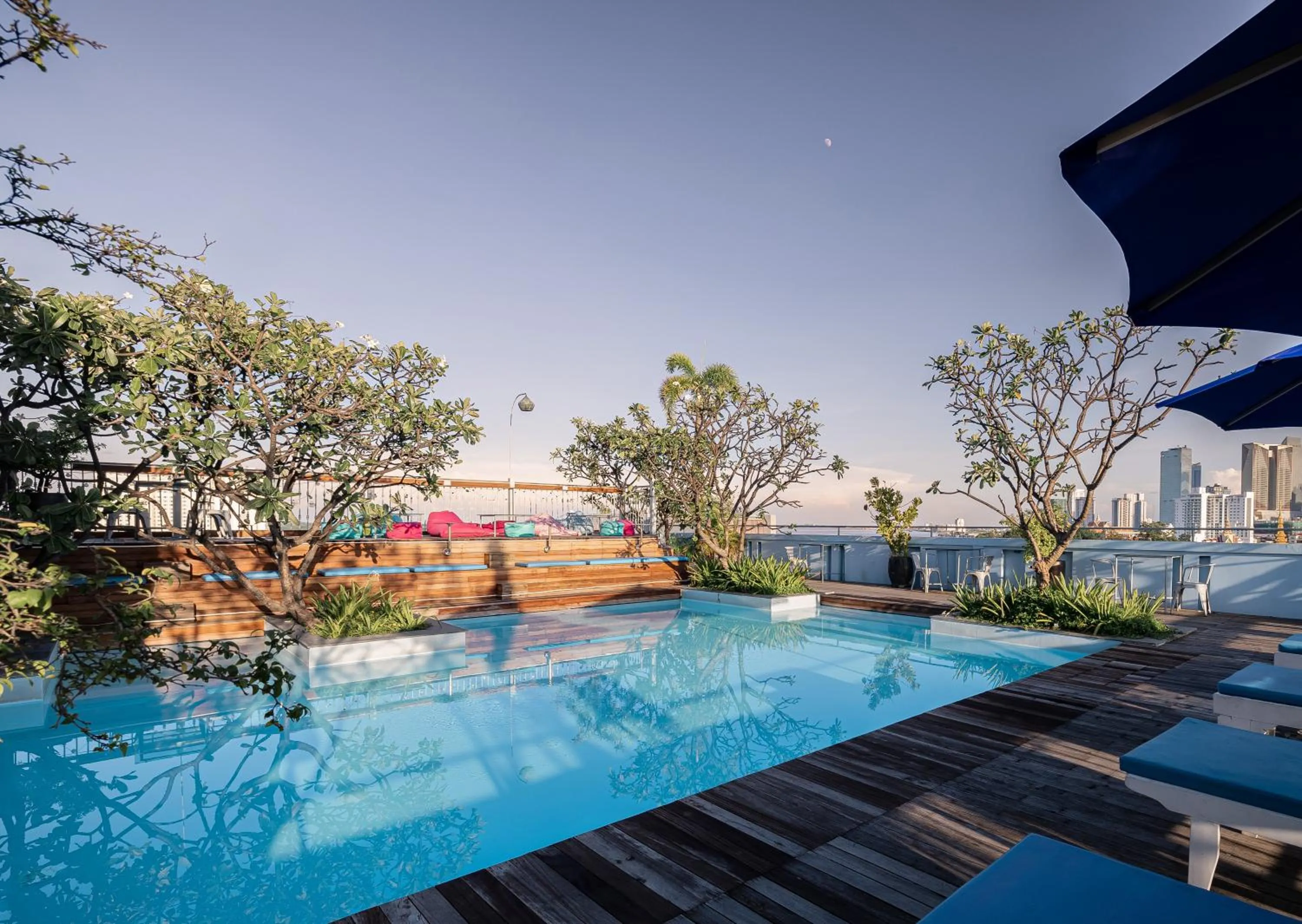 Swimming pool in The Frangipani Royal Palace Hotel