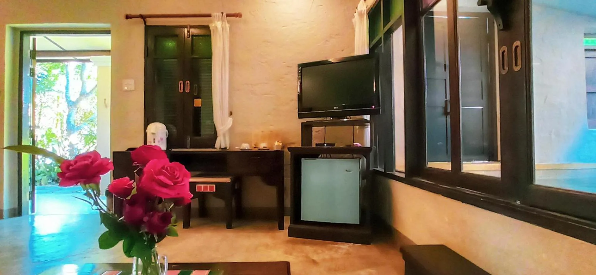 TV and multimedia in Pai River Corner