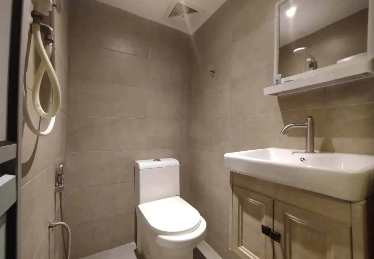 Shower in Fast Hotel Setapak Near Tunku Abdul Rahman UMT KL