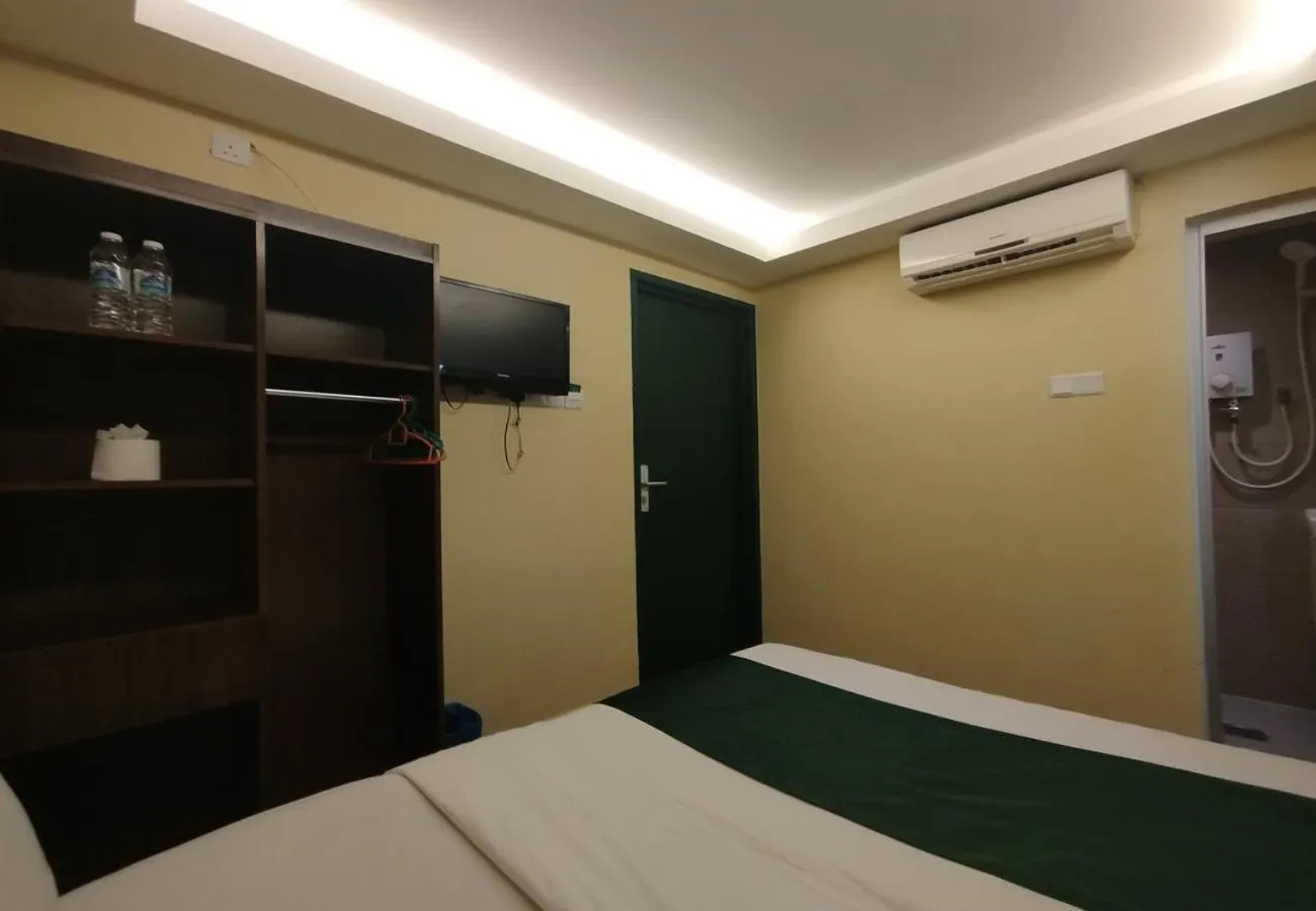 Bed in Fast Hotel Setapak Near Tunku Abdul Rahman UMT KL