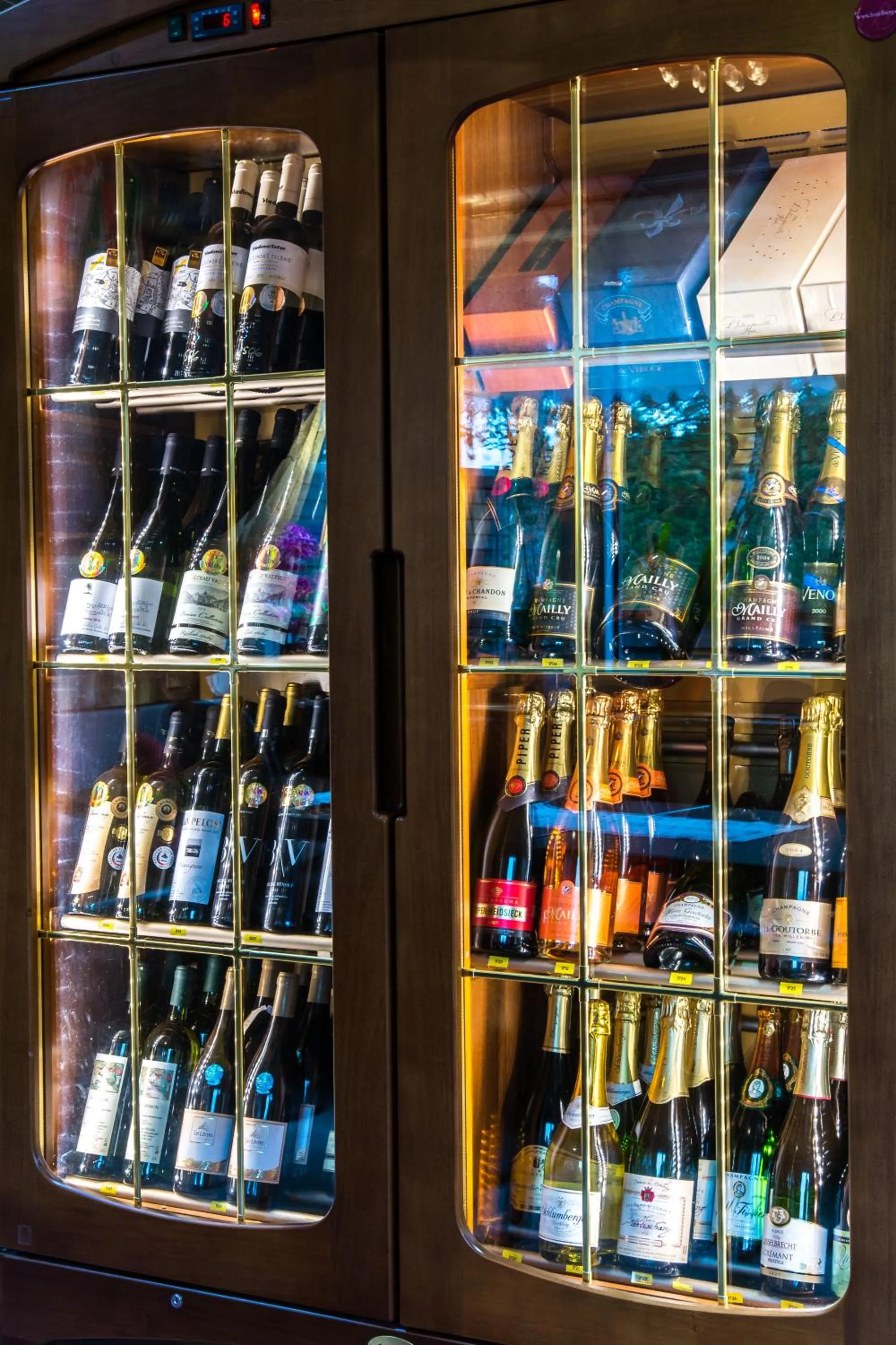 Lounge or bar in Hotel Berg