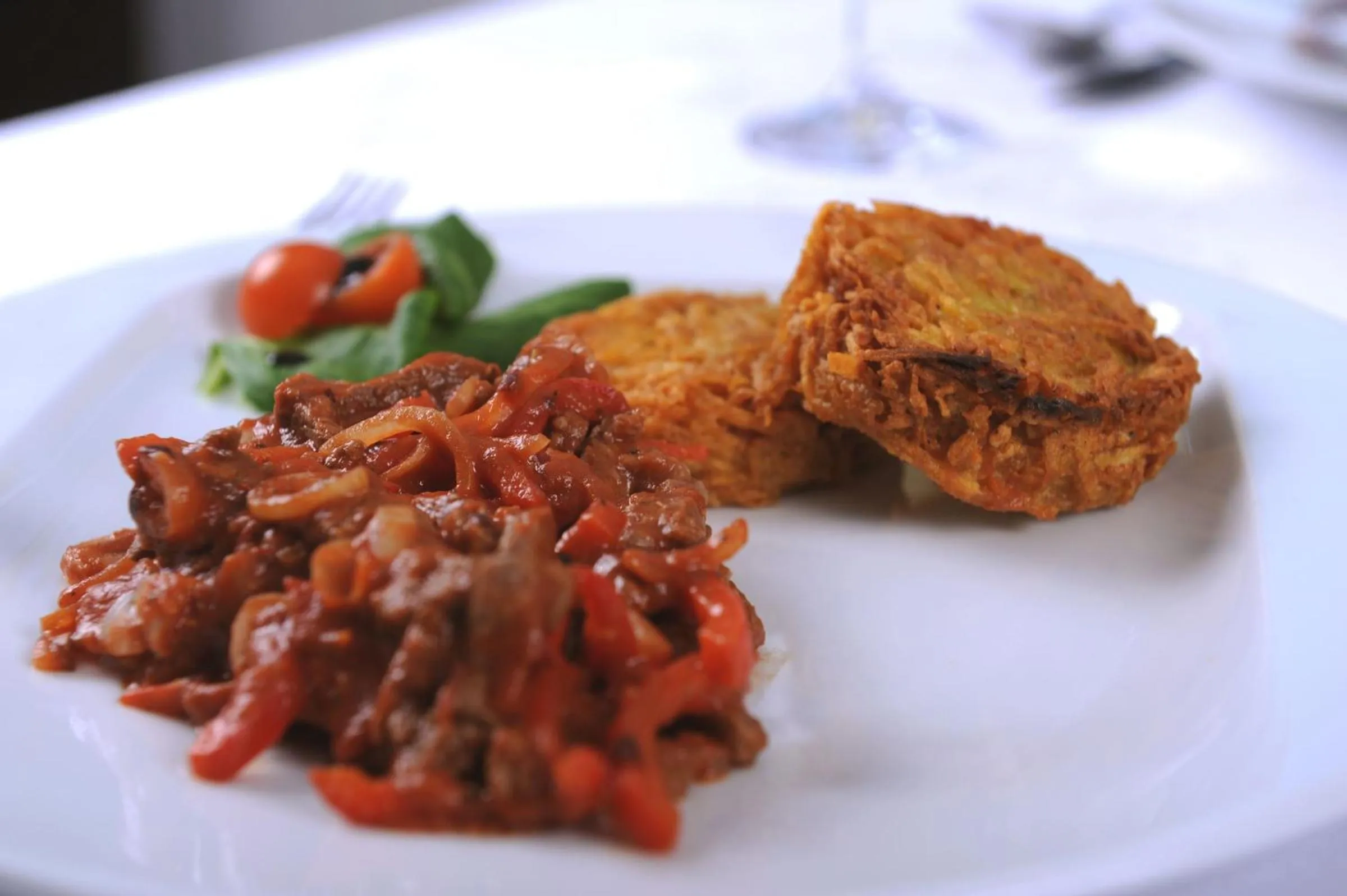 Restaurant/places to eat in Hotel Berg