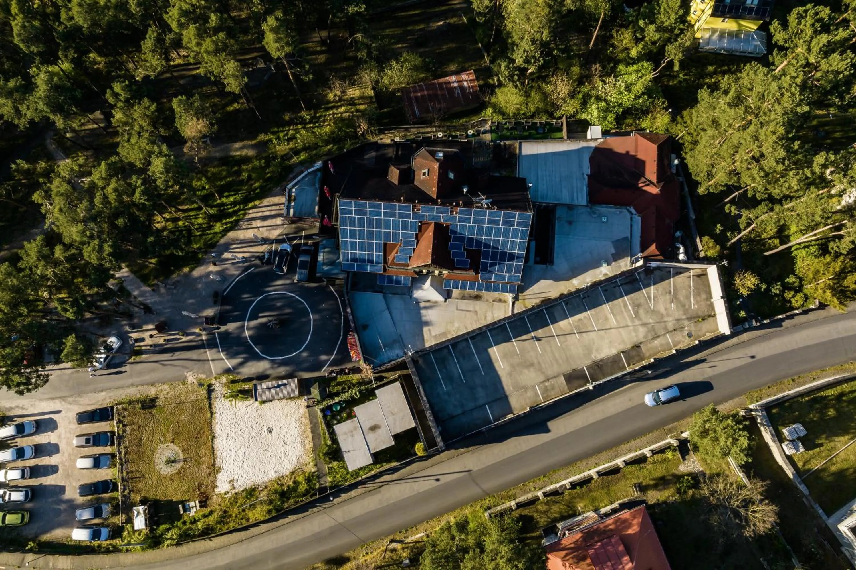 Property building in Hotel Berg